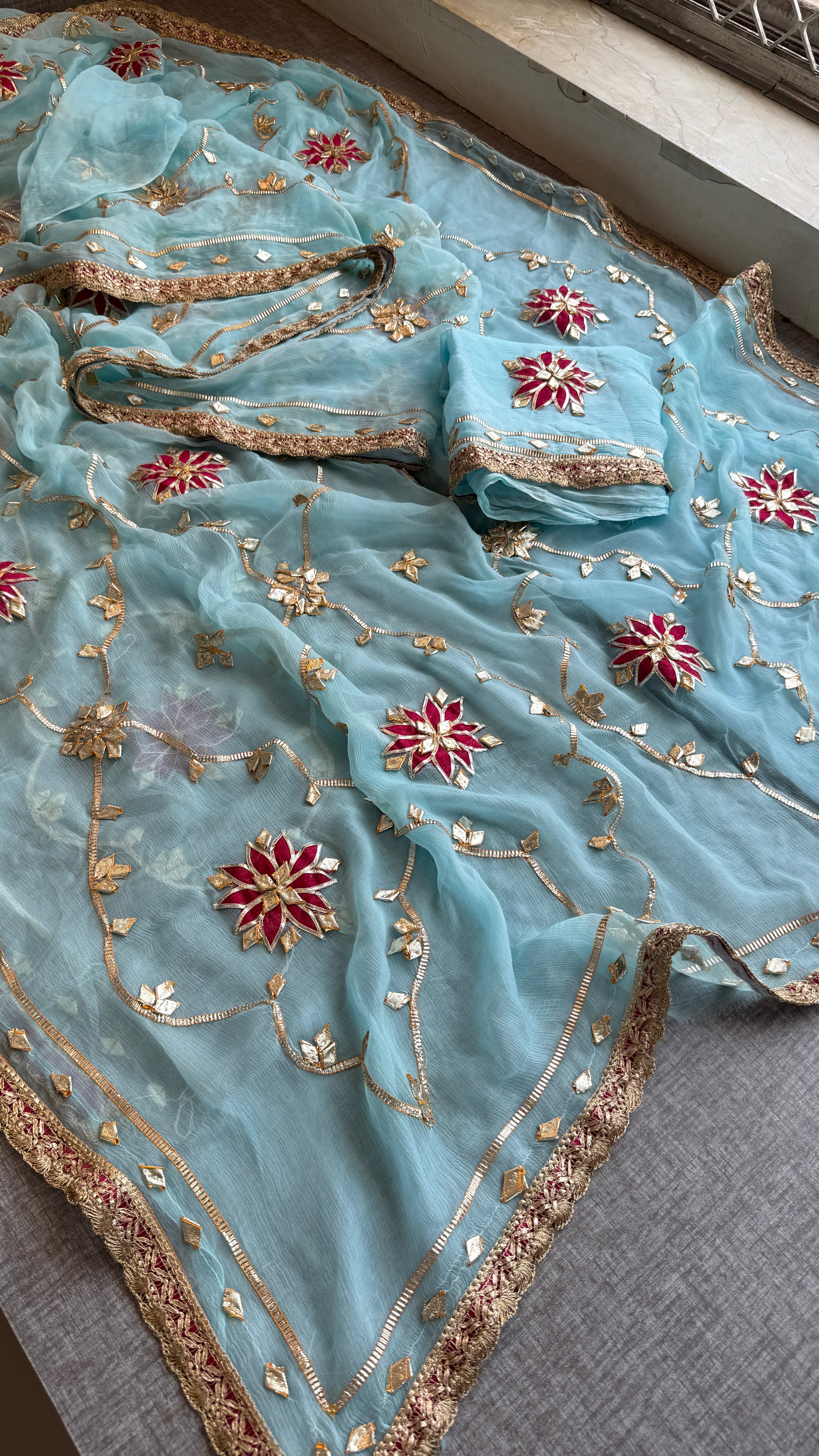 Firozi Chiffon Sikhiya Gotapatti All over Jaal Saree
