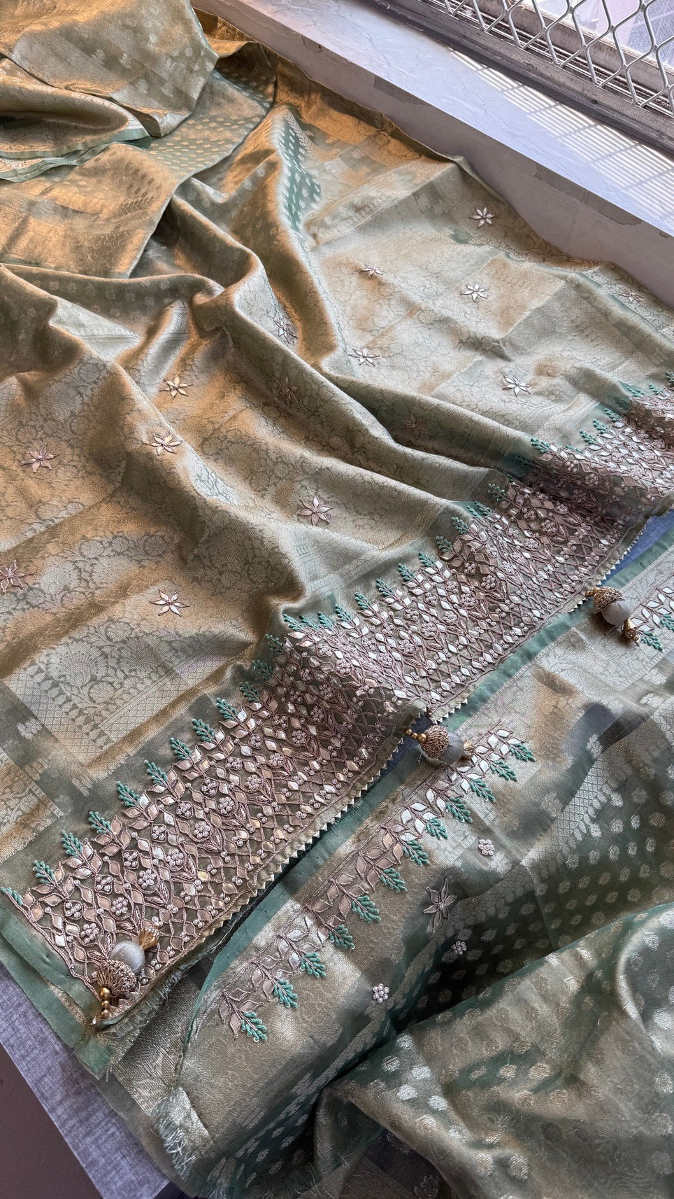 100% Soft Tissue Silk Banarasi Weaving Saree with Gotapatti, Zardozi, Pearl & Sequin Work