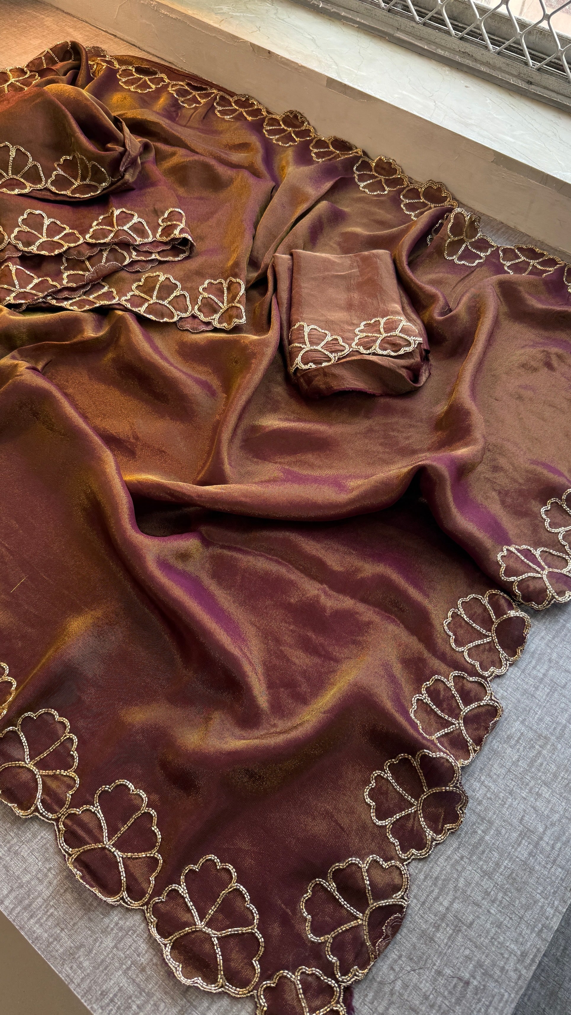 Pure Cosmo Silk Saree with Hand Kutdana Work & Designer Scallop Border – Luxury Party Wear Silk Saree
