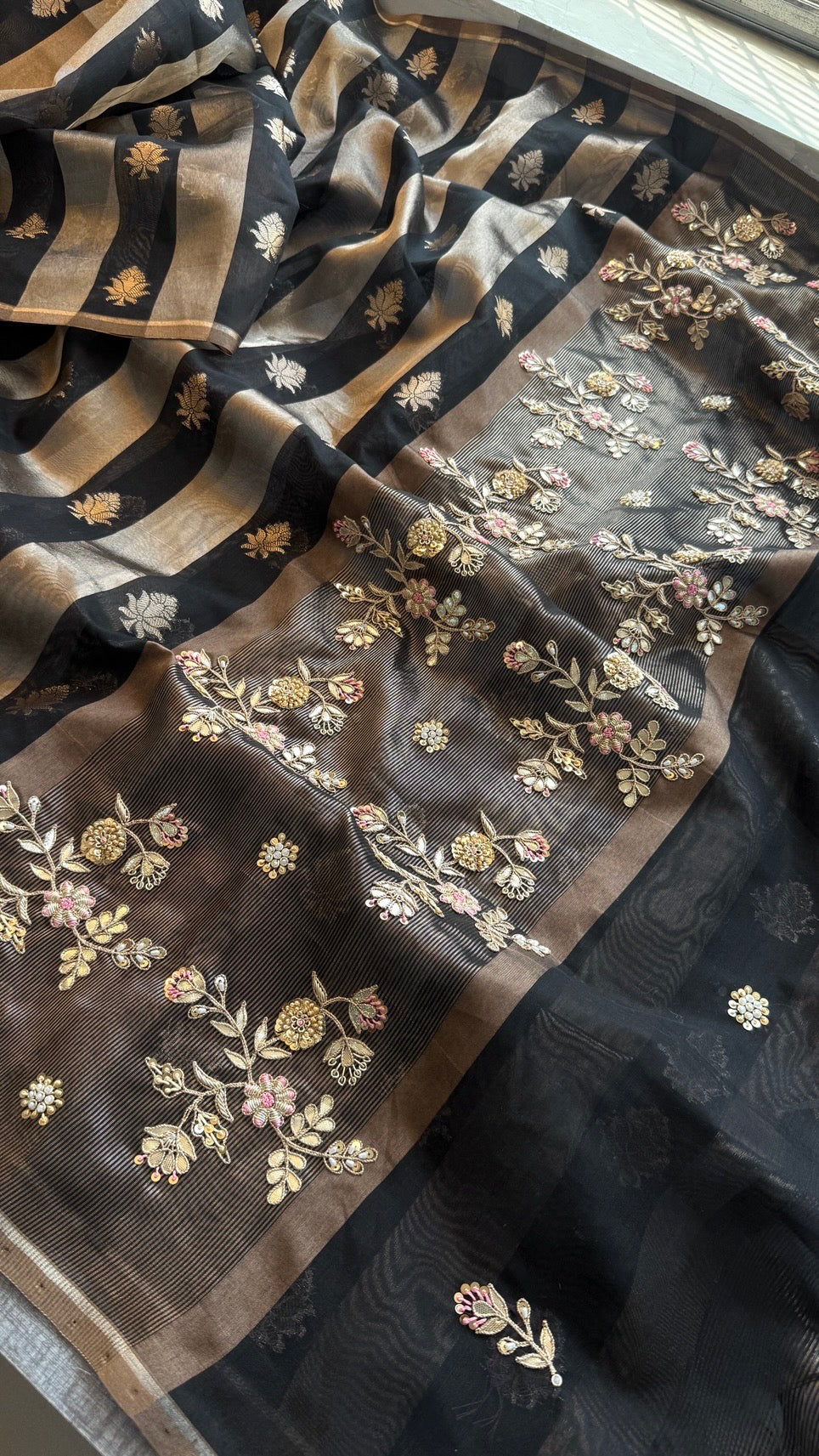 Pure Soft Silk Banarasi Weaving Saree with Zardozi Gotapatti & Pearl Sequins Pallu