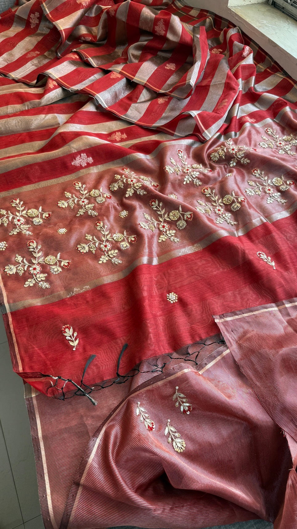 Pure Soft Silk Banarasi Weaving Saree with Zardozi Gotapatti & Pearl Sequins Pallu