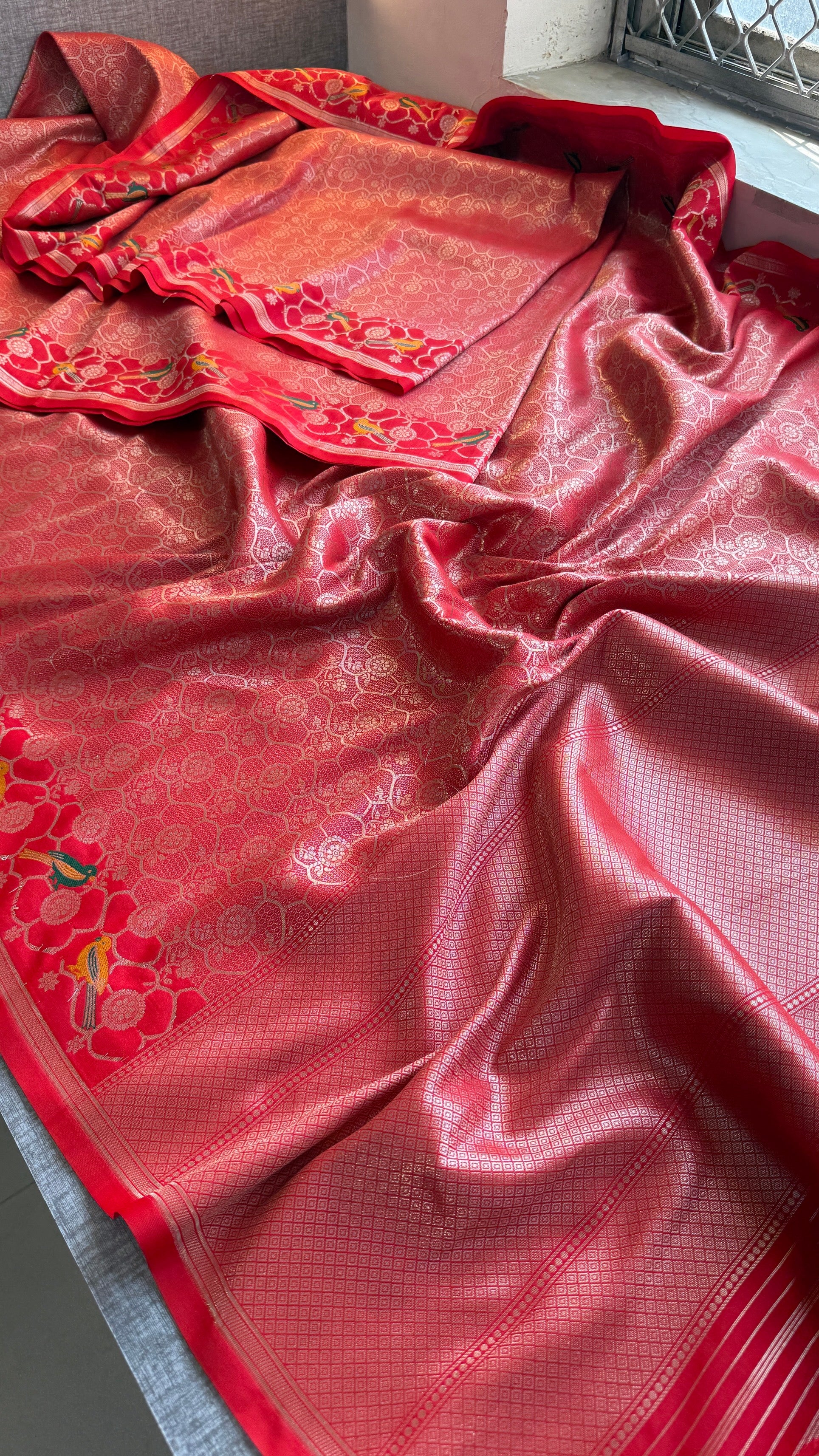 Soft Munga Silk Meena Banarasi Weaving Saree – Classic Royal Banarasi Elegance