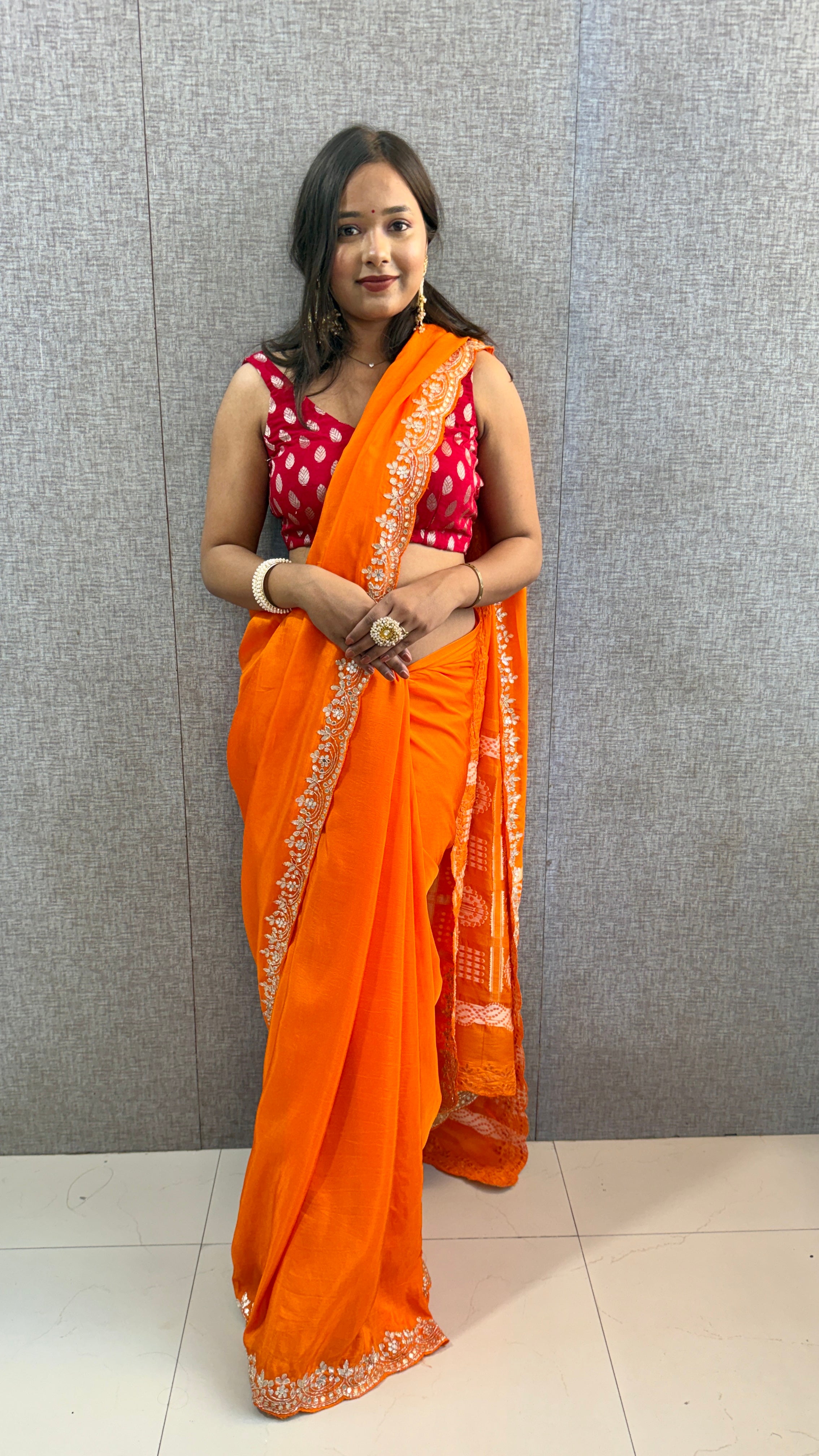 Pure munga silk saree with bandhej pallu