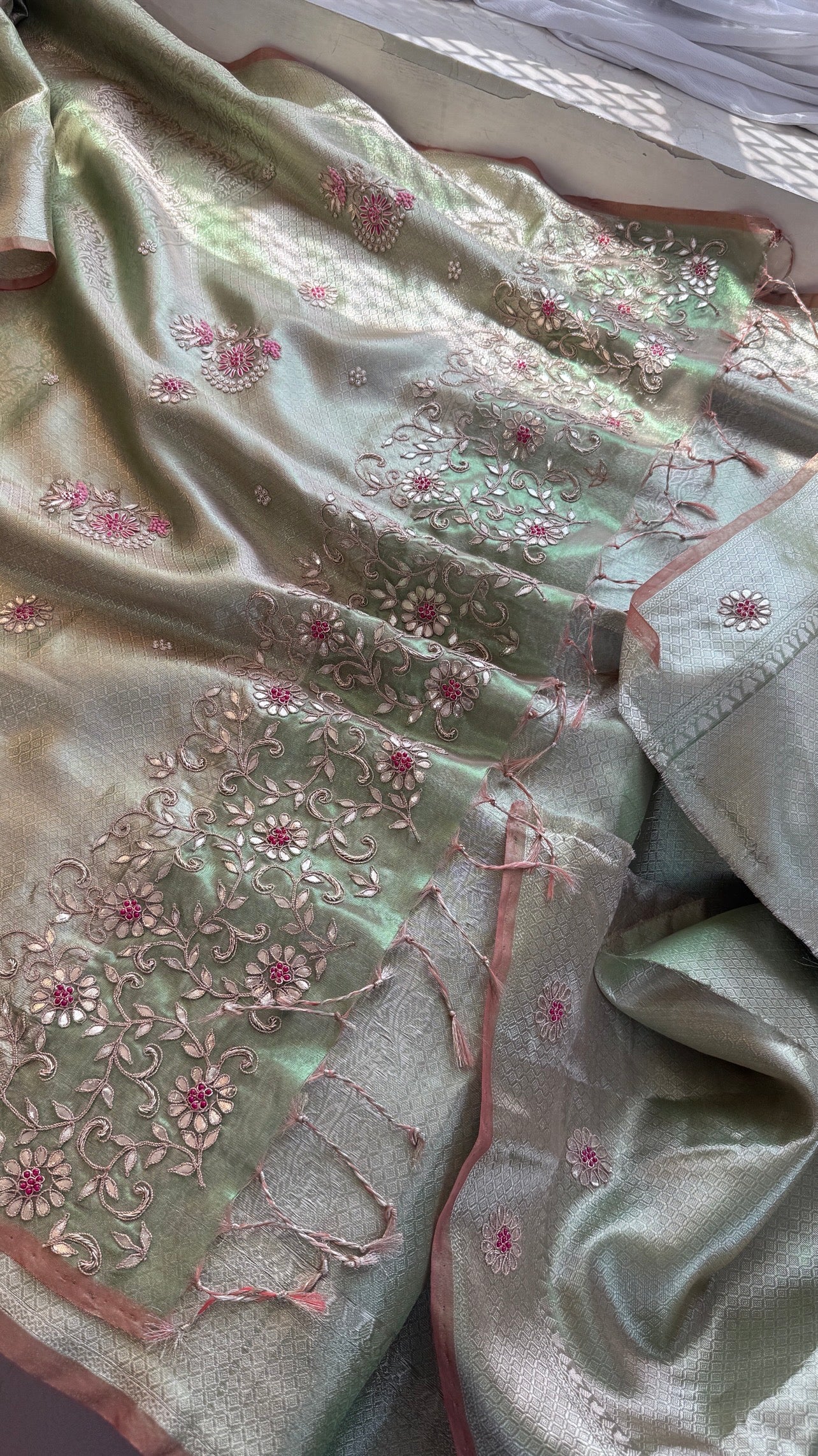 Banarasi Tissue Saree With Heavy work over Pallu