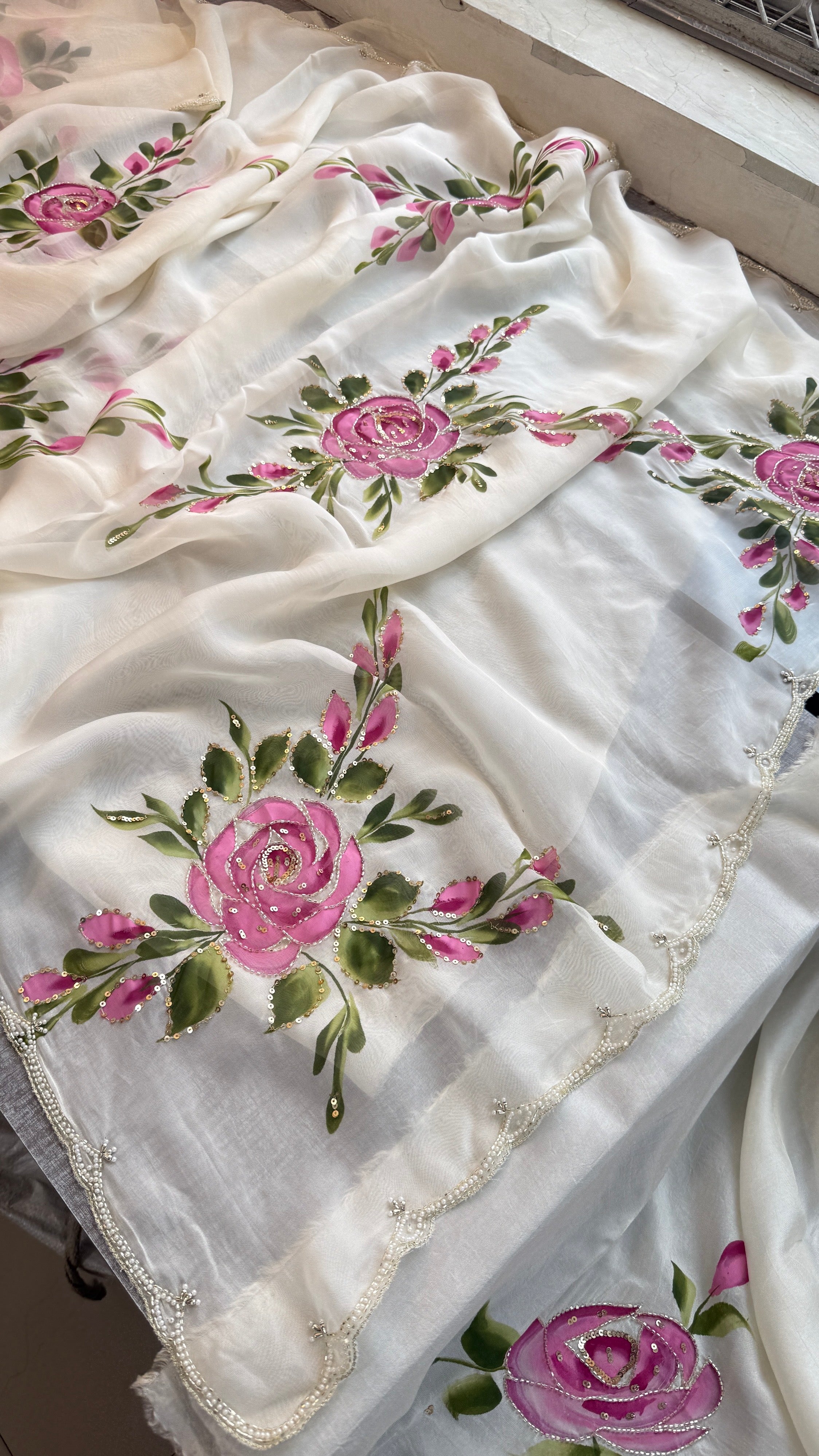 Pure Organza Hand-Painted Saree with Kutdana & Pearl Work
