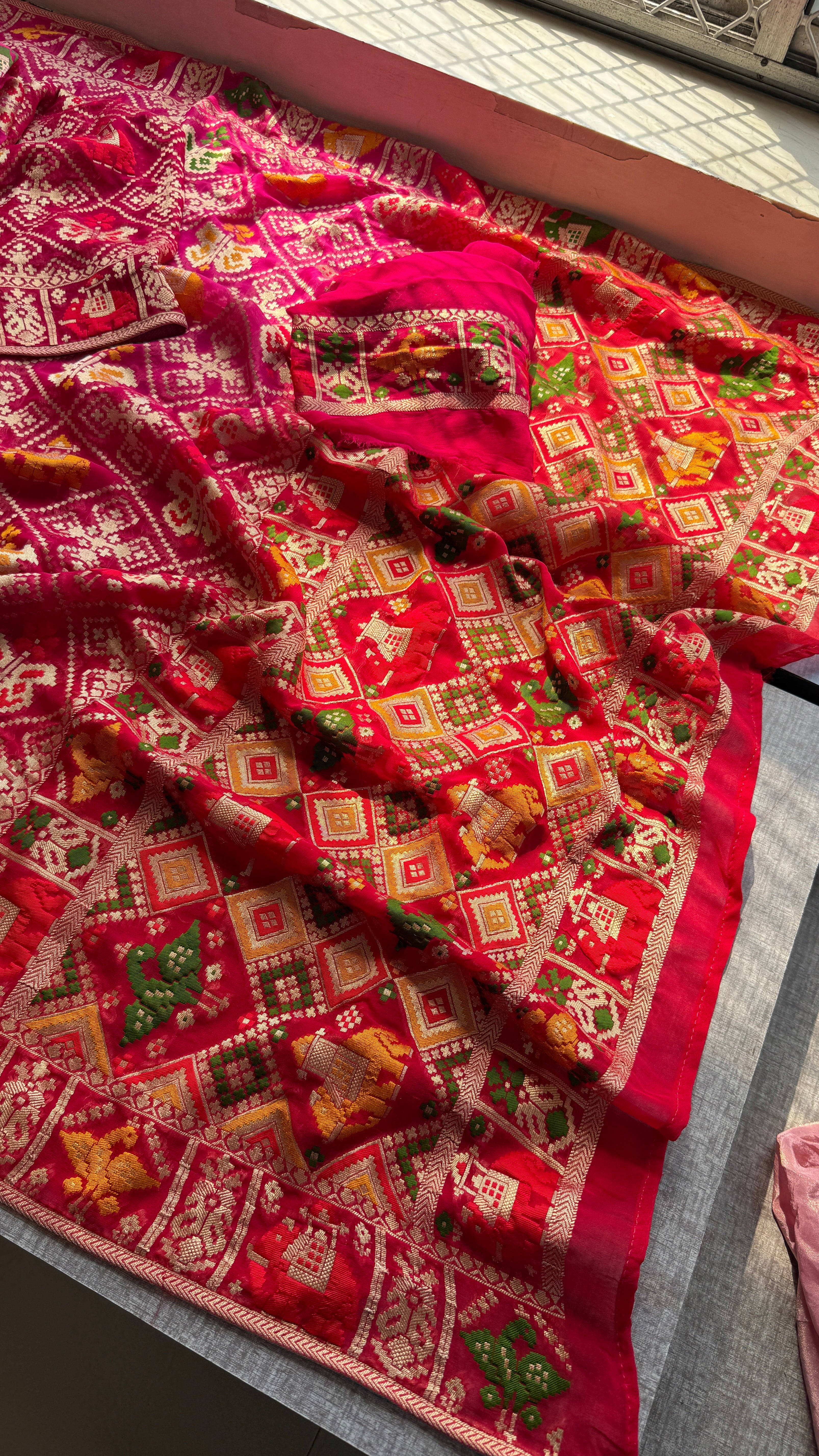 Meena georgette Banarasi weaving
