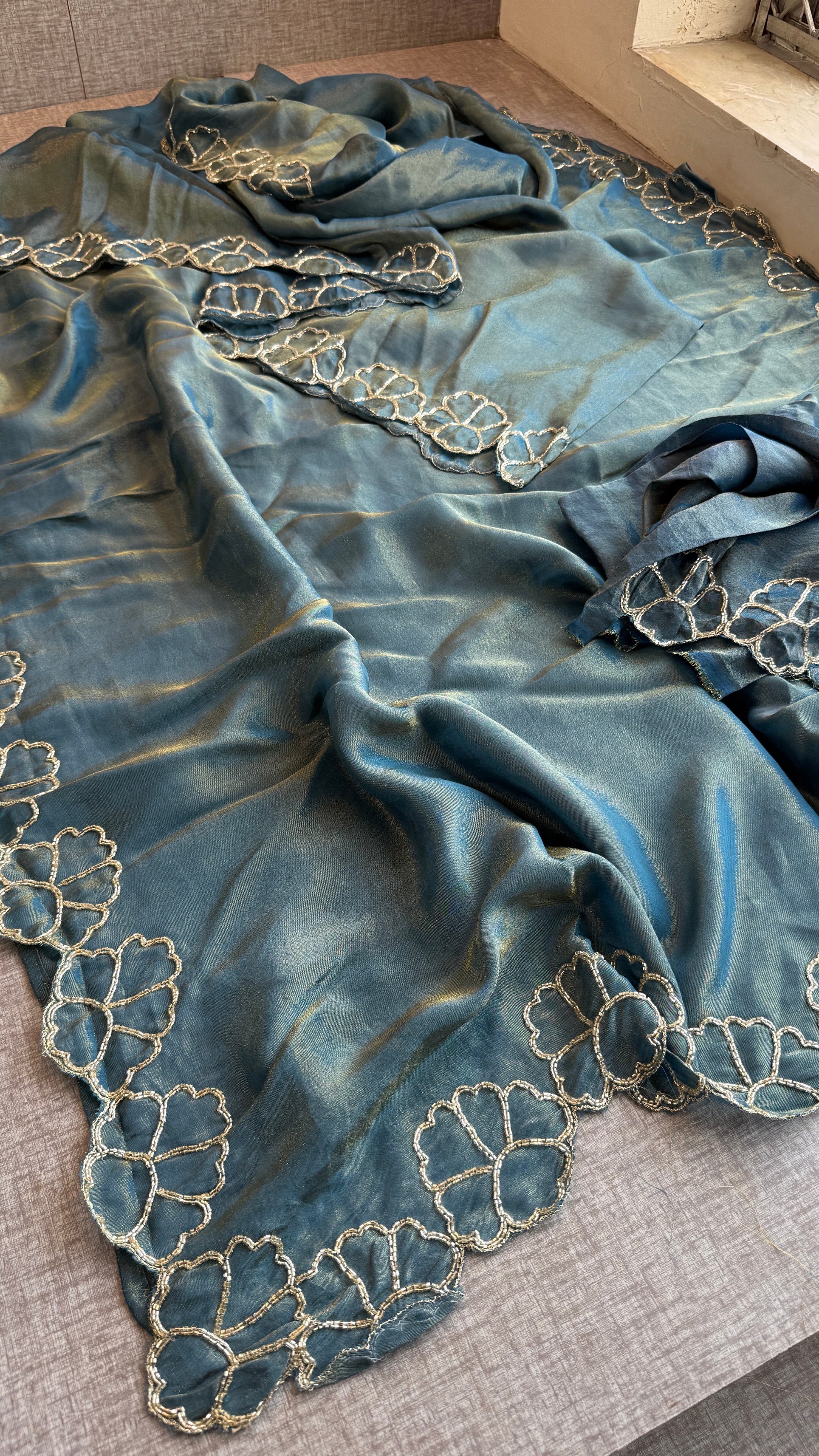 Pure Cosmo Silk Saree with Hand Kutdana Work & Designer Scallop Border – Luxury Party Wear Silk Saree