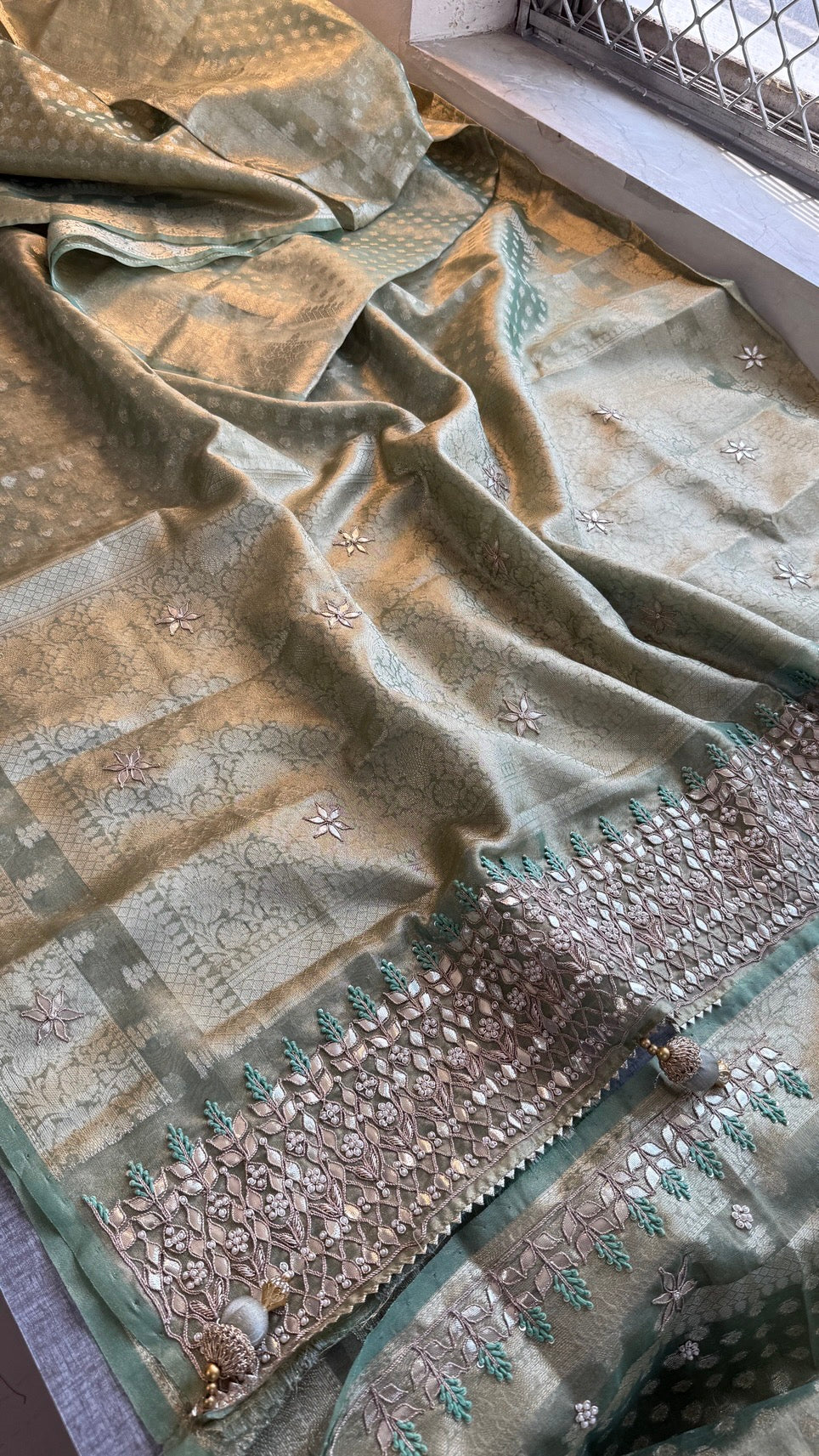 100% Soft Tissue Silk Banarasi Weaving Saree with Gotapatti, Zardozi, Pearl & Sequin Work