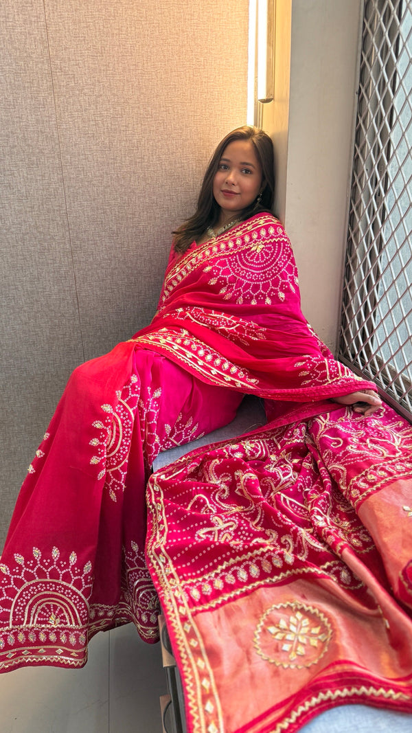 Premium Russian Silk Hand Weaving Saree with Intricate Zari Work – Festive & Wedding Collection