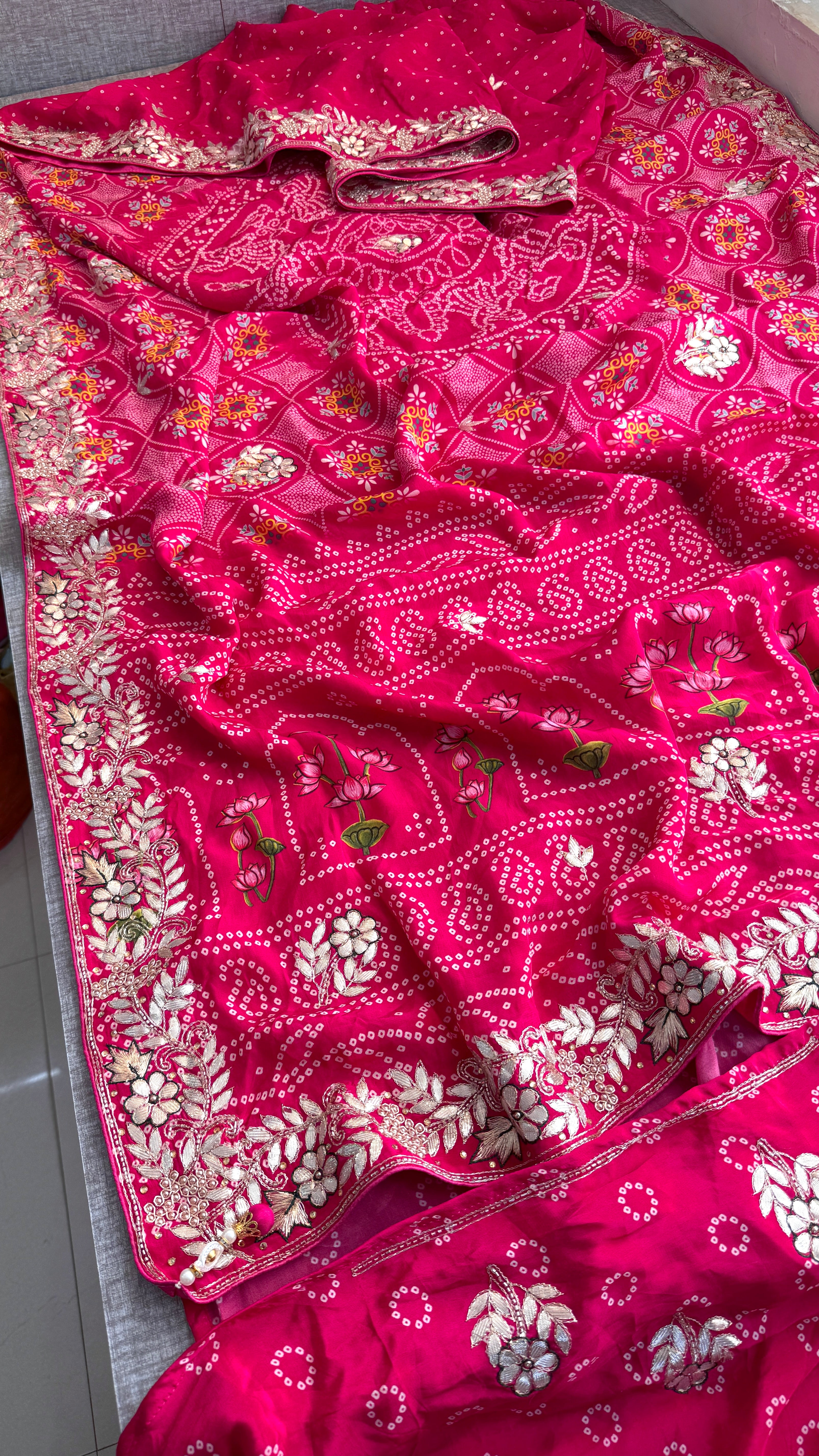 Soft Munga crepe silk saree with gotapatti