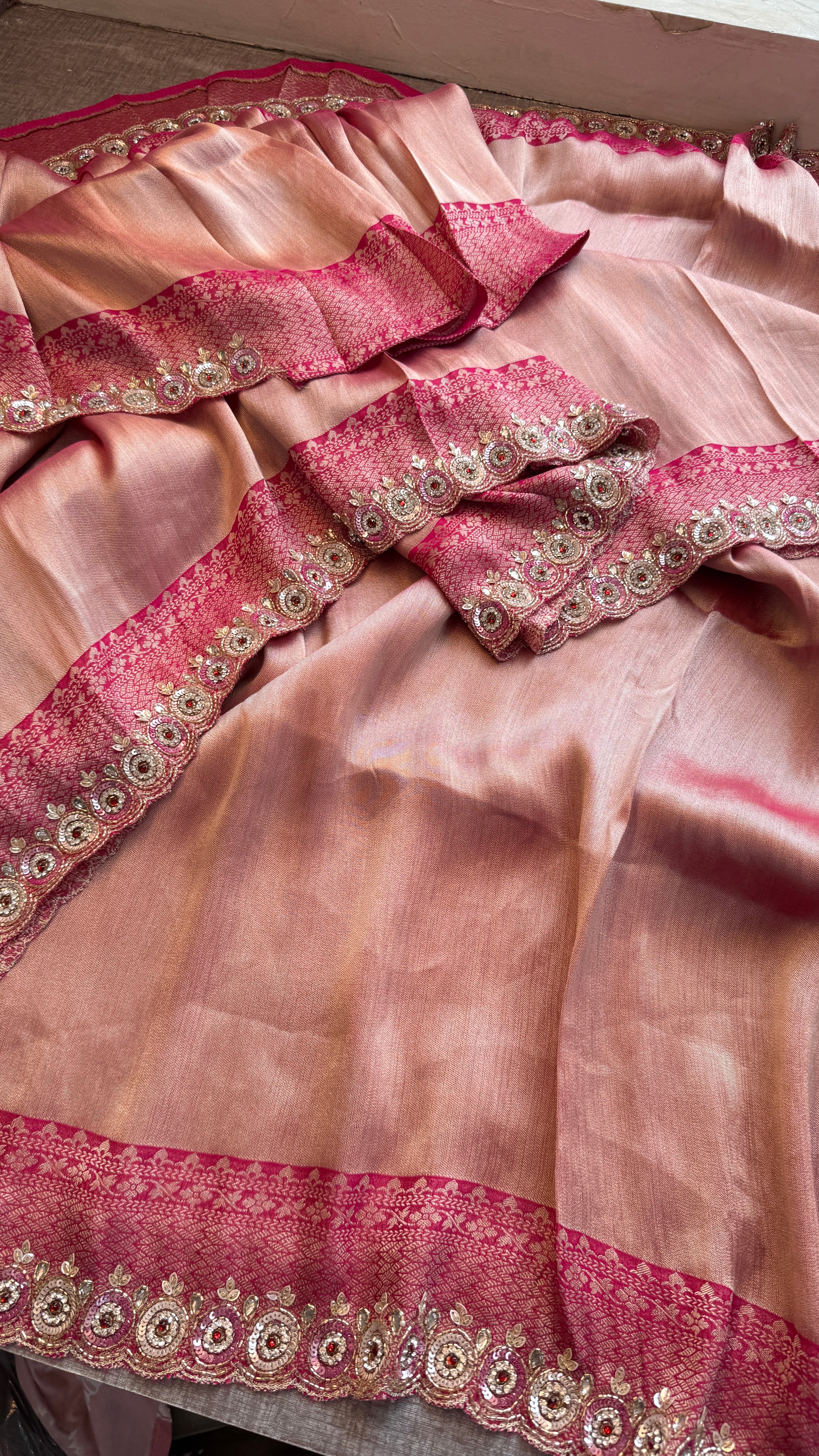 Khaddi georgette banarasi weaving
