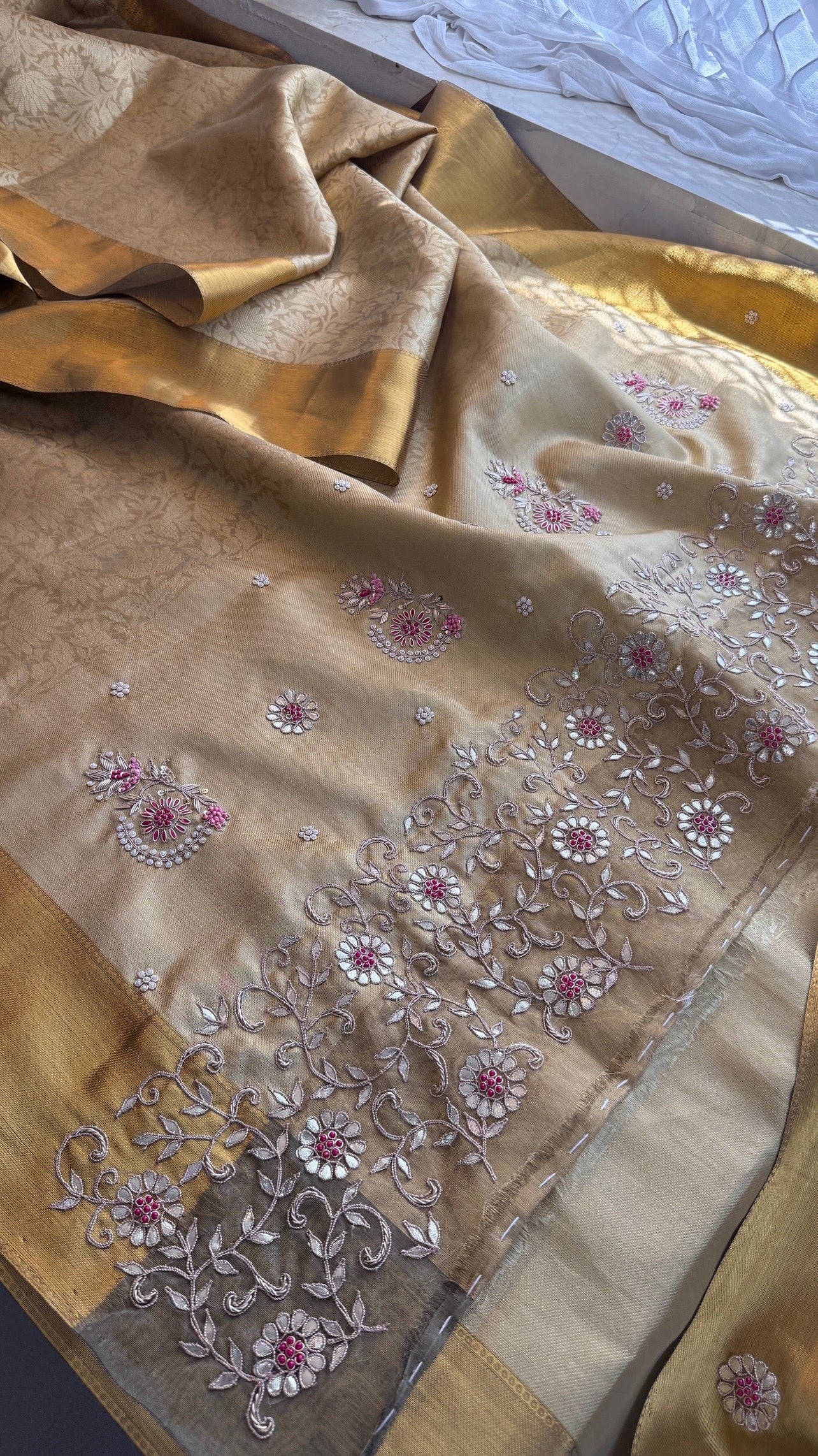 Banarasi Tissue Saree With Heavy work over Pallu