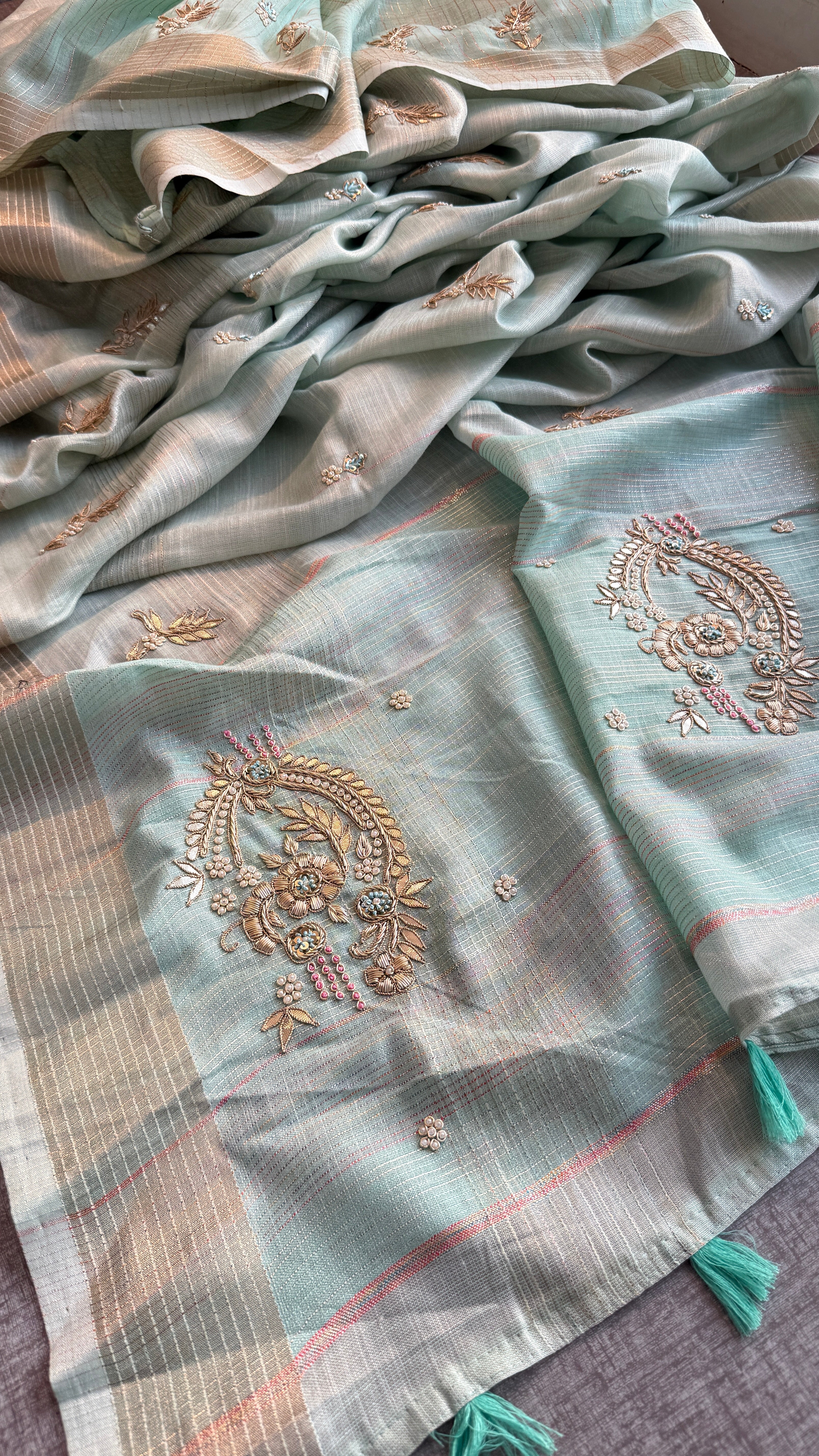 Pure tissue linen with banarasi weaving