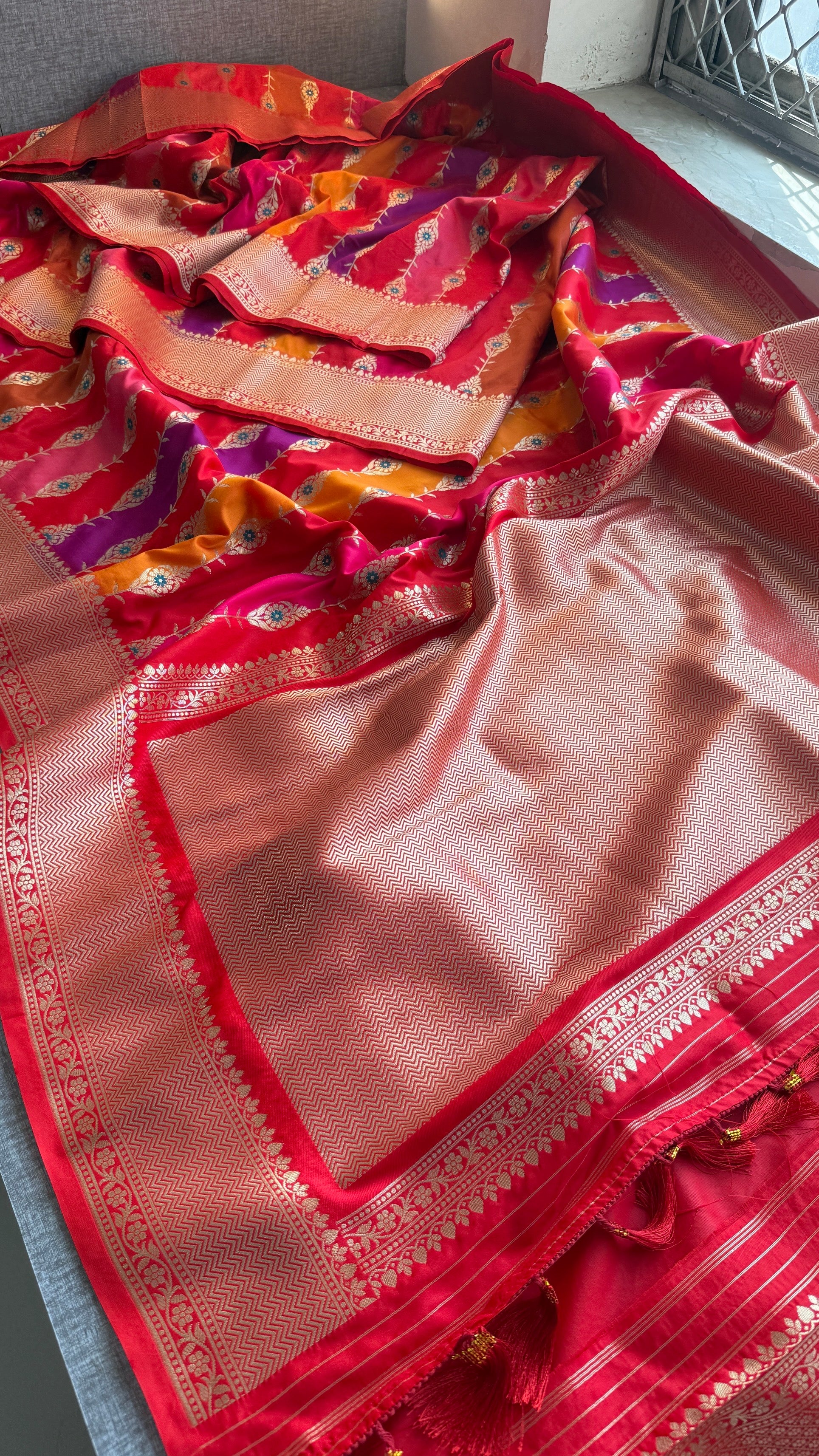 Soft Munga Silk Meena Banarasi Weaving Saree – Classic Royal Banarasi Elegance