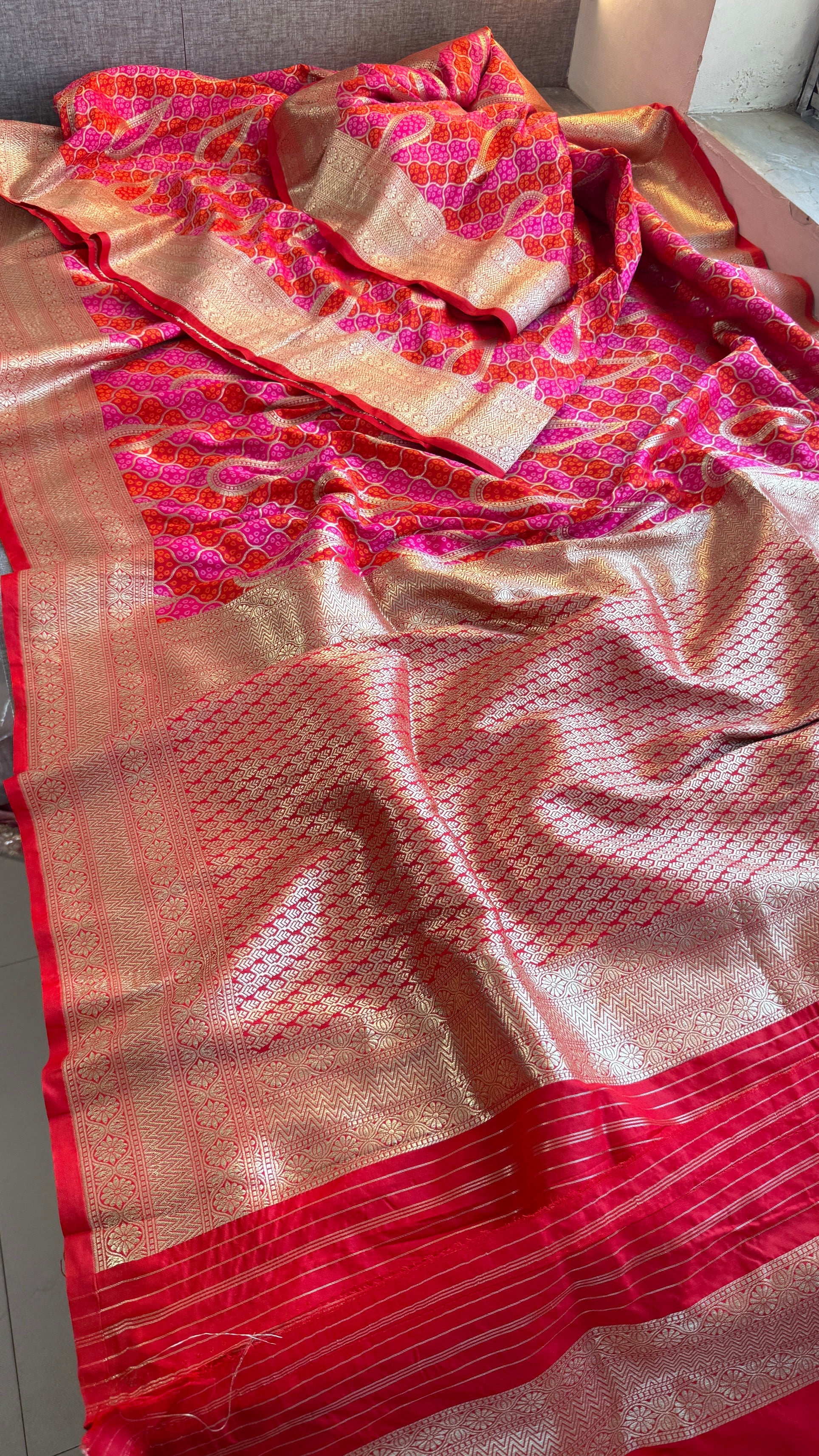 Soft Munga Silk Meena Banarasi Weaving Saree – Classic Royal Banarasi Elegance