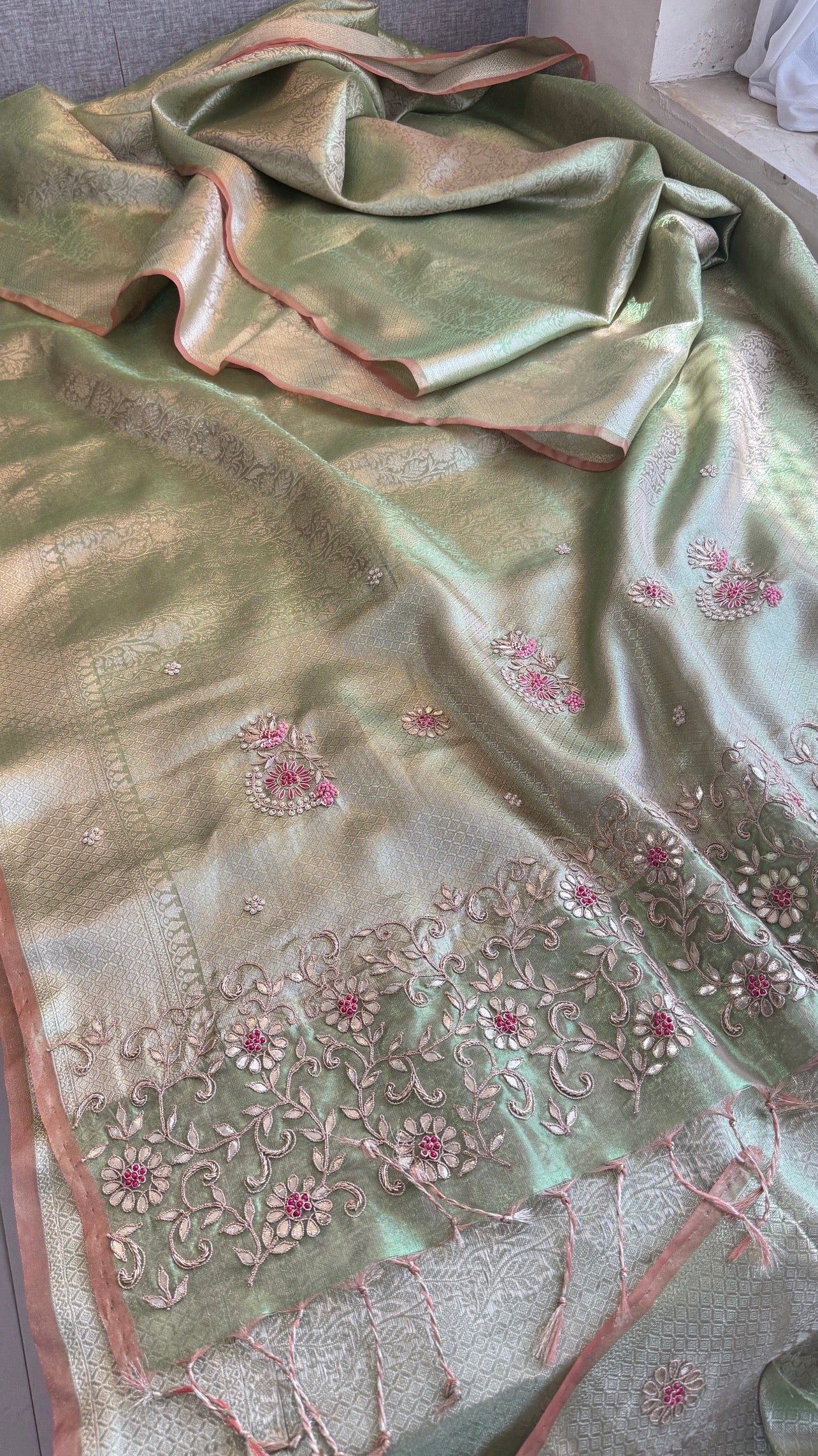 Banarasi Tissue Saree With Heavy work over Pallu
