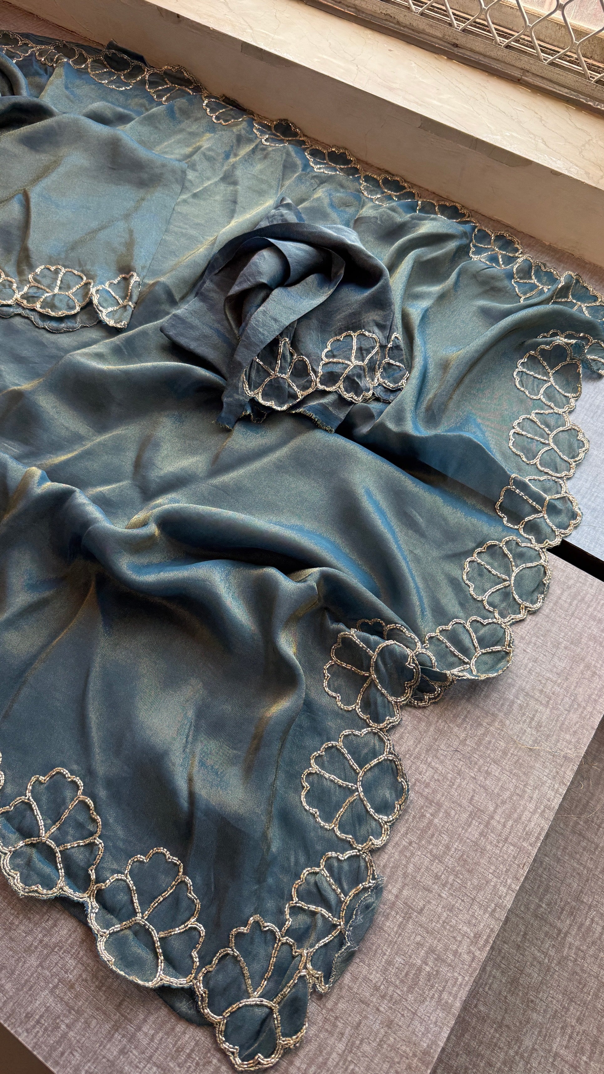 Pure Cosmo Silk Saree with Hand Kutdana Work & Designer Scallop Border – Luxury Party Wear Silk Saree