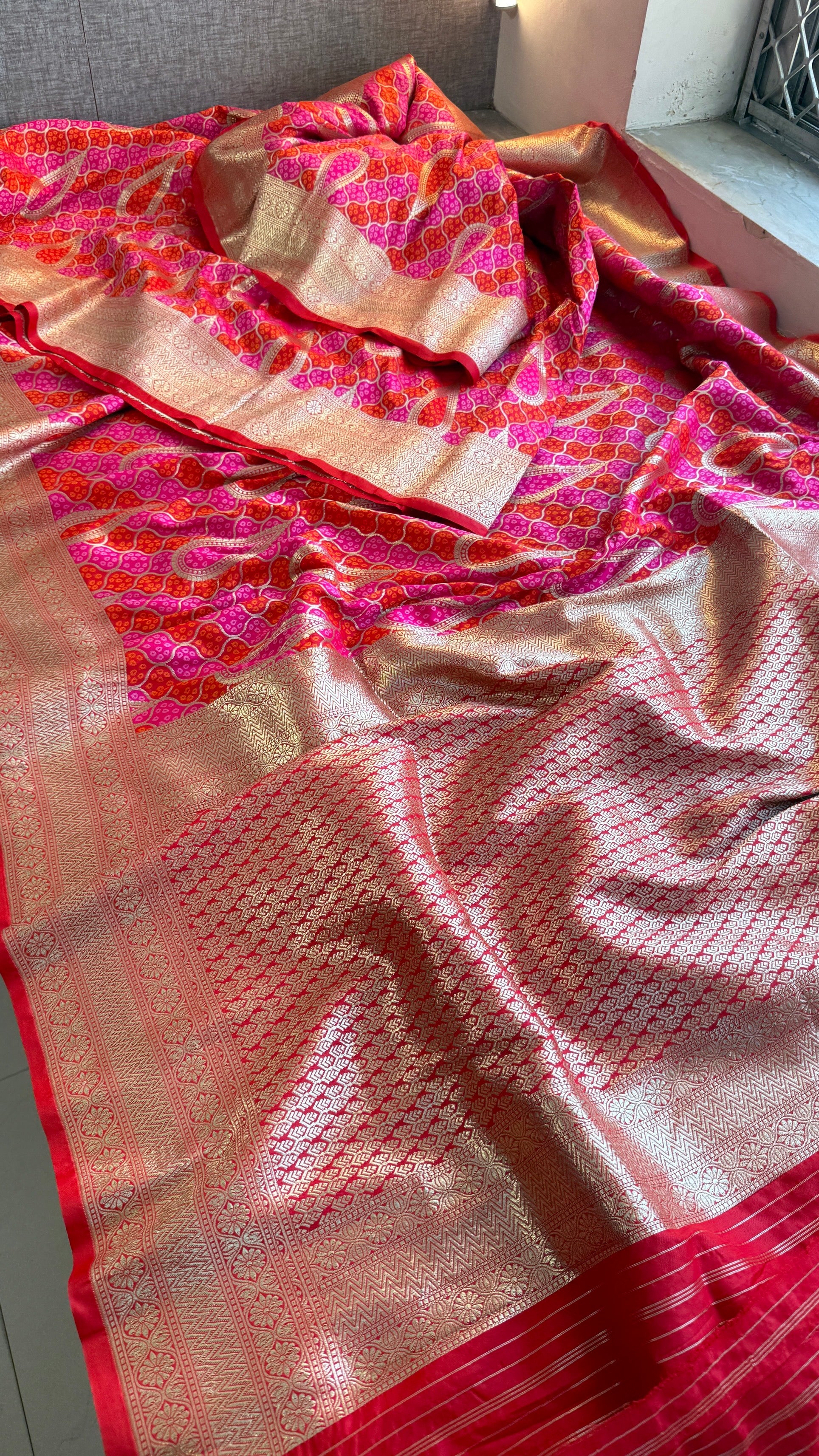 Soft Munga Silk Meena Banarasi Weaving Saree – Classic Royal Banarasi Elegance