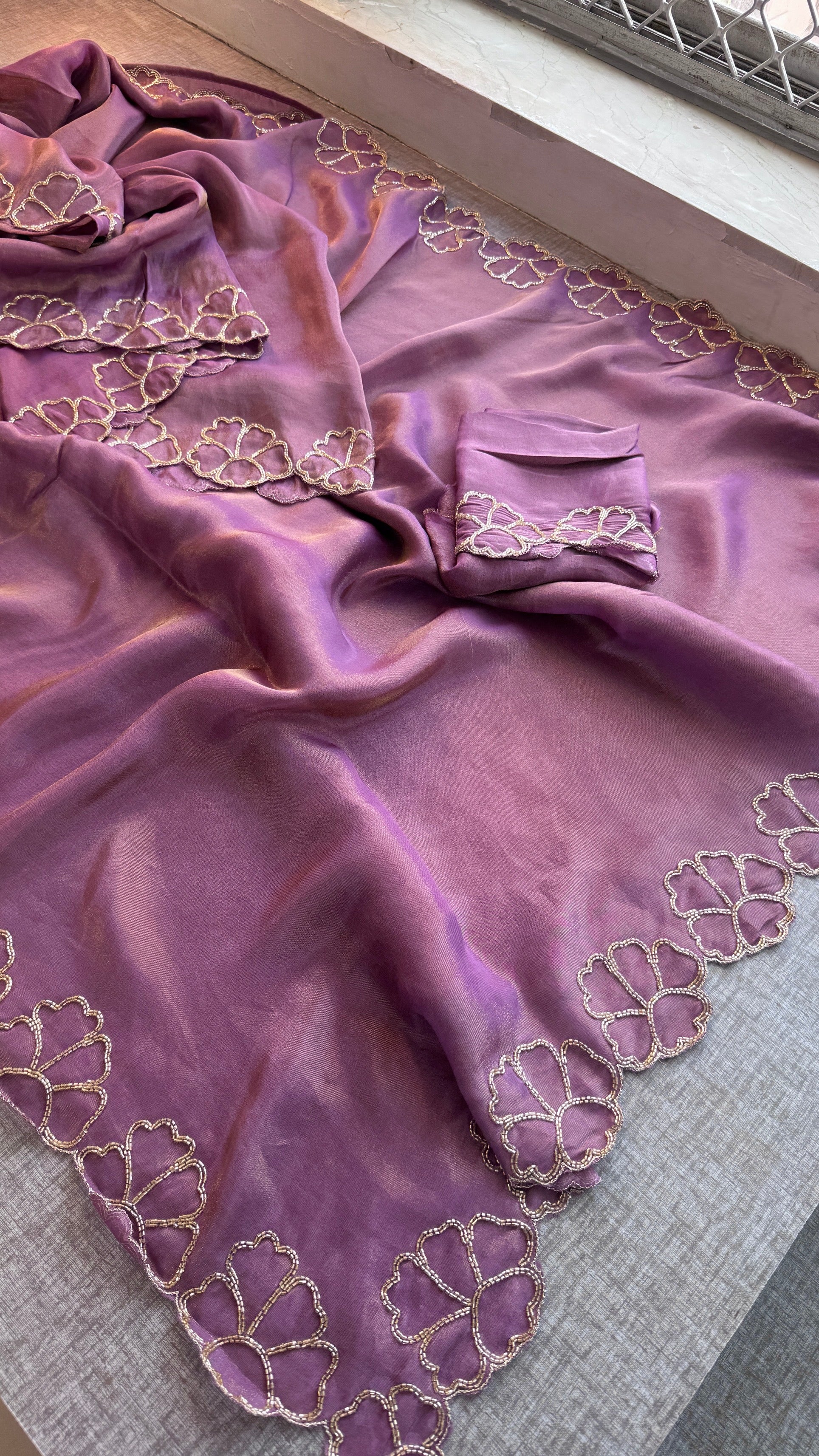Pure Cosmo Silk Saree with Hand Kutdana Work & Designer Scallop Border – Luxury Party Wear Silk Saree