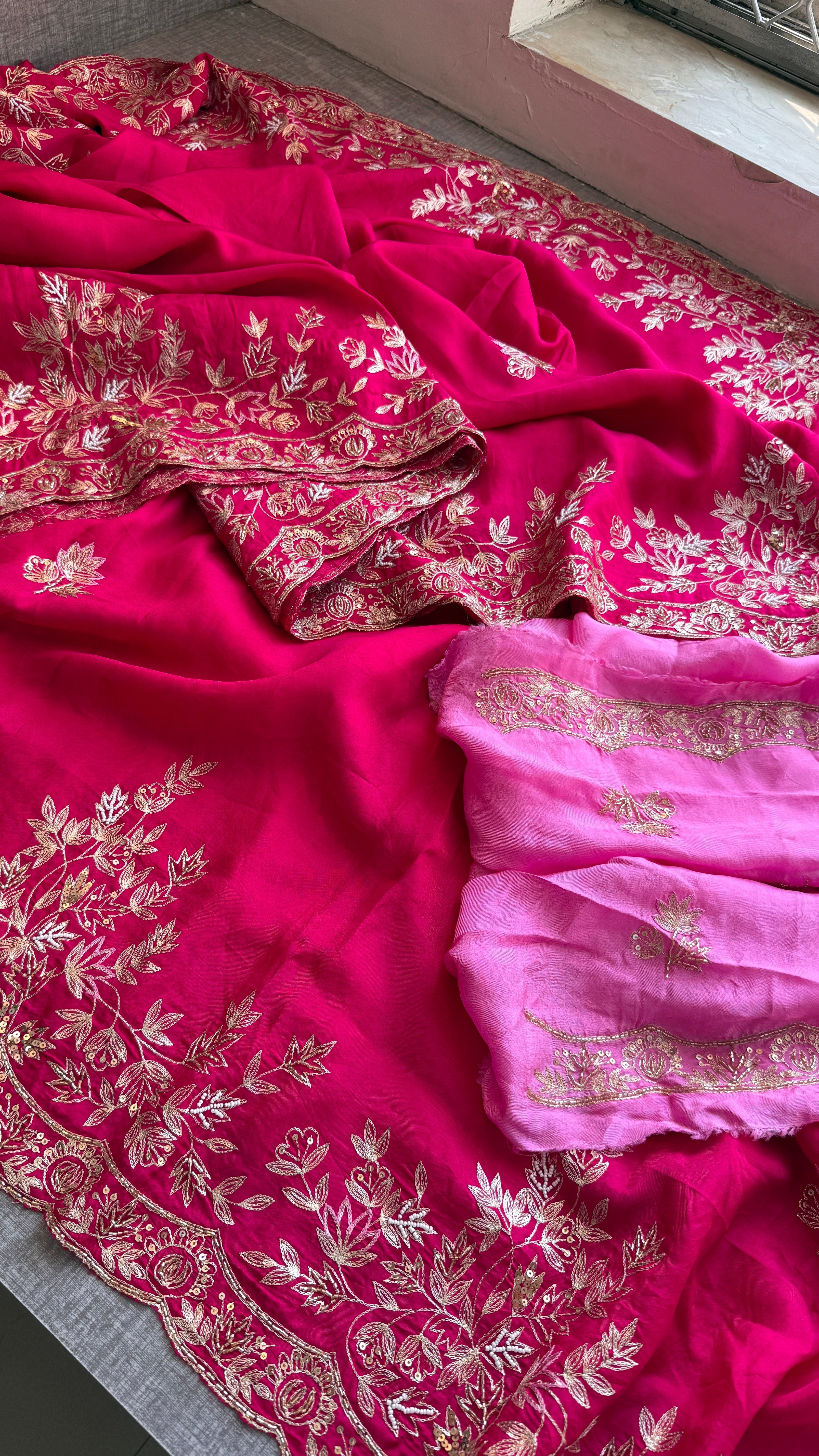 Pure munga Silk saree with Sequins And Kasab