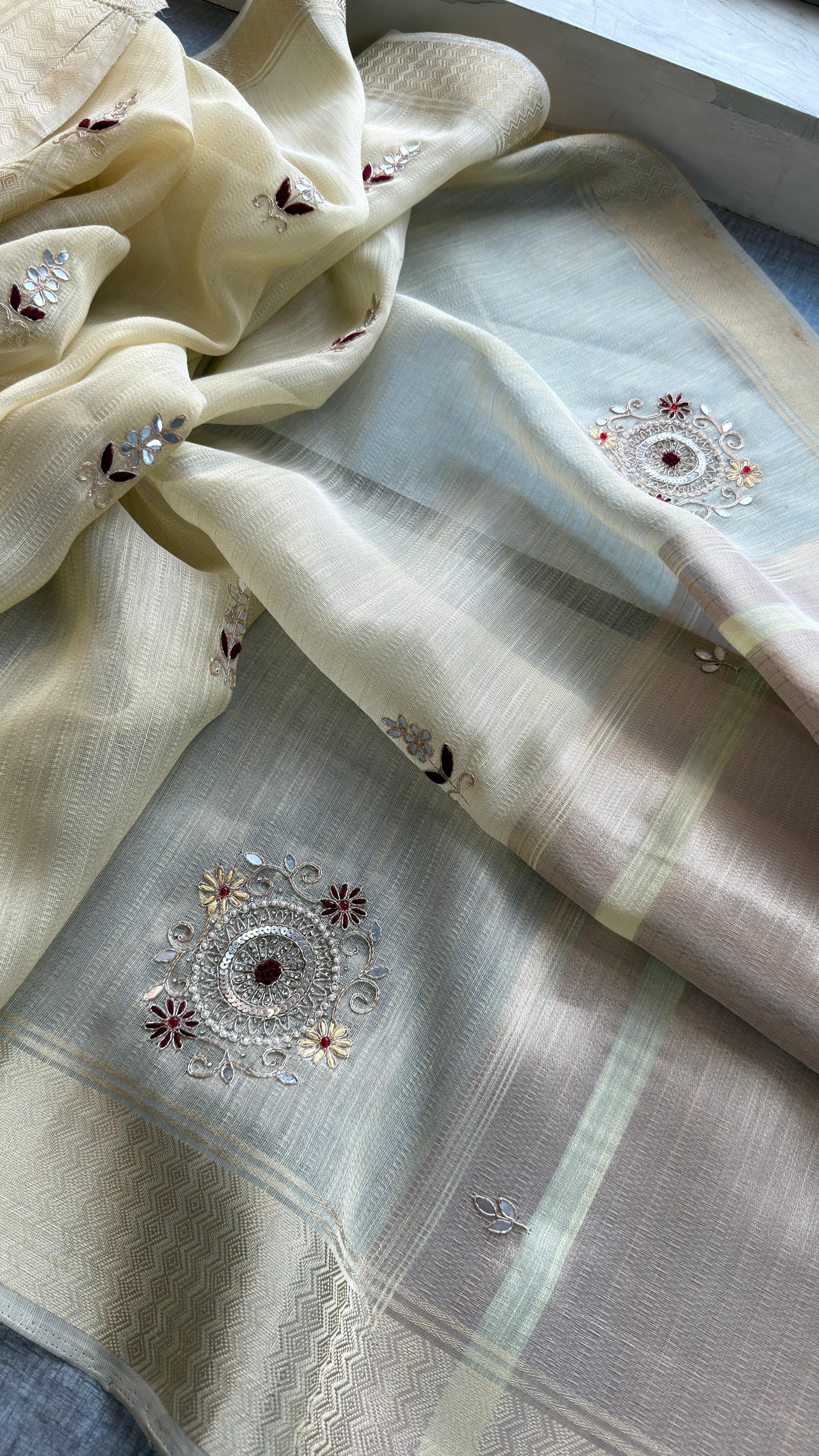 Pure Tissue Linen Banarasi Saree | Zardozi & Kutdana Handwork Saree