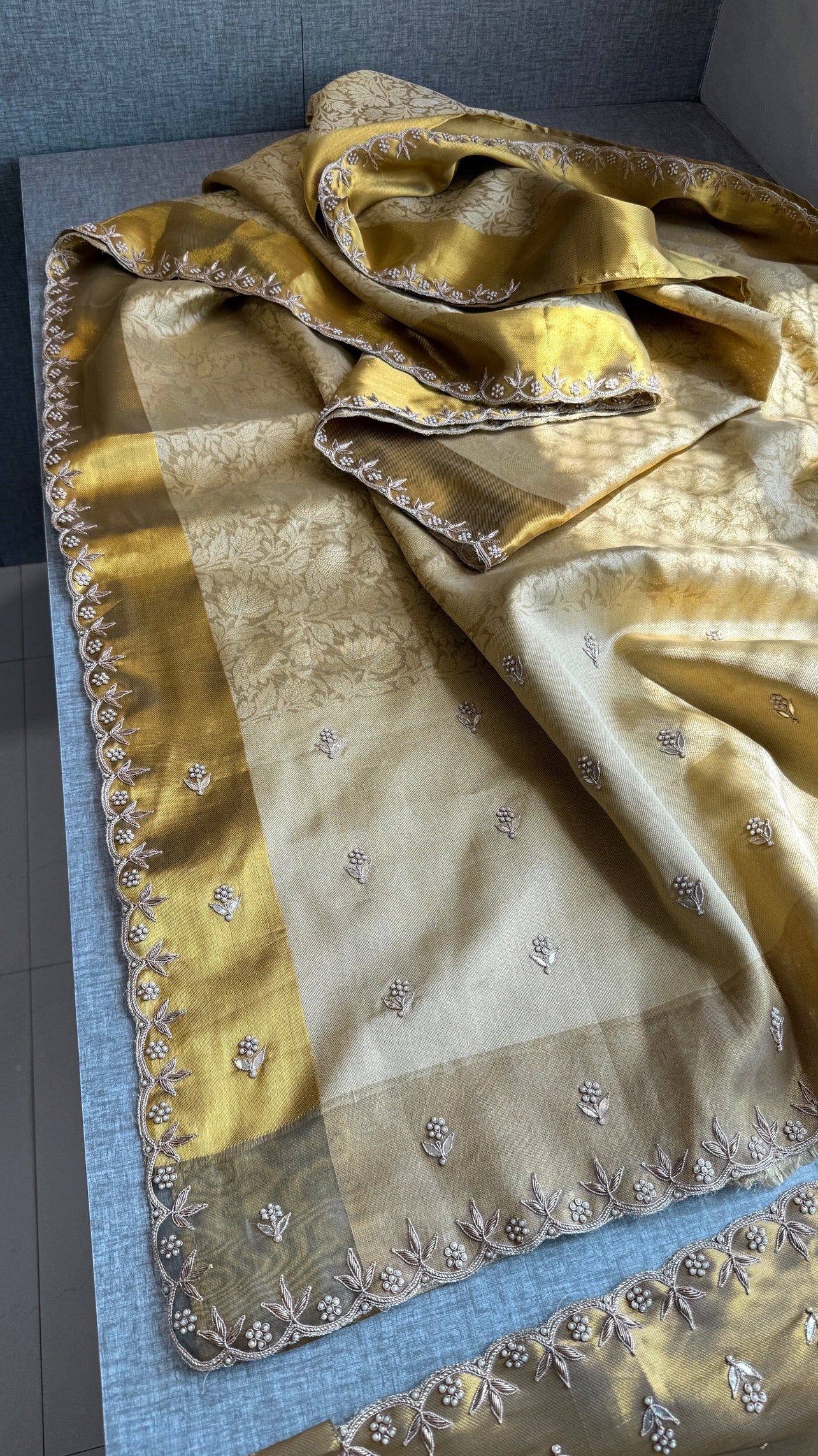 Pure Tissue Silk Banarasi Saree with Moti Work | Handloom Scallop Border Saree