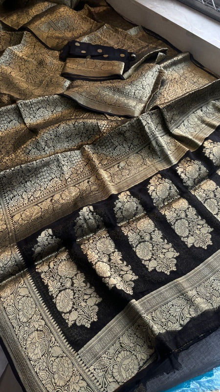 Khaddi Georgette Banarasi Saree with Zari Weaving | Soft Lightweight & Easy Drape | Elegant Saree