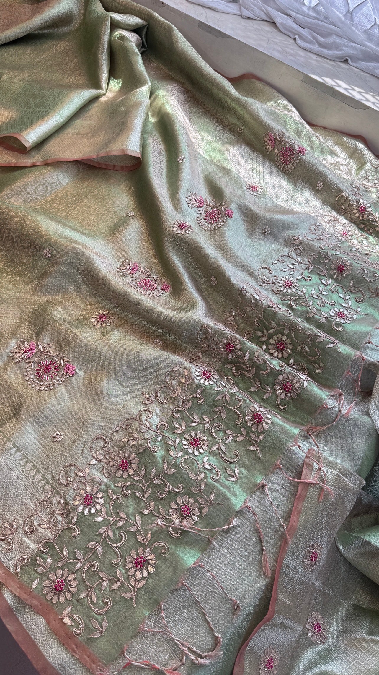 Banarasi Tissue Saree With Heavy work over Pallu