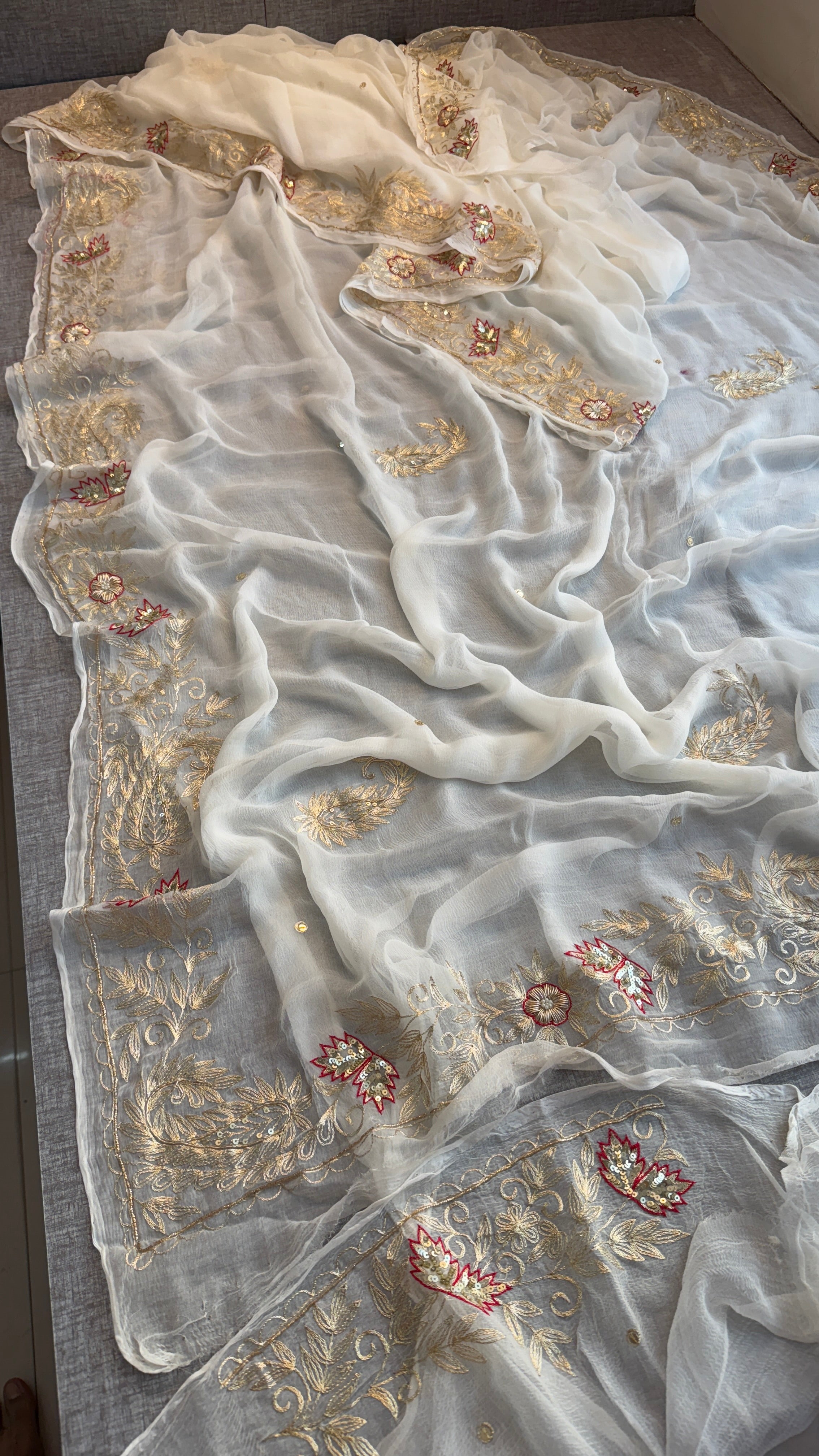 Offwhite Soft Chinon Saree