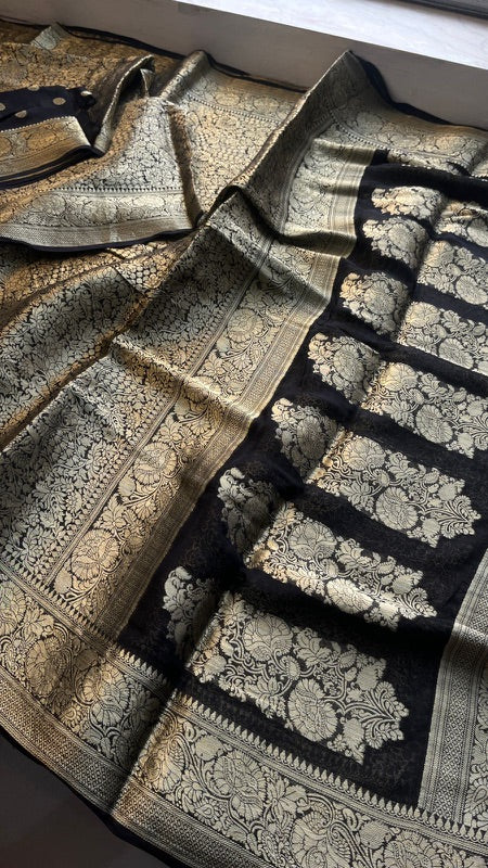 Khaddi Georgette Banarasi Saree with Zari Weaving | Soft Lightweight & Easy Drape | Elegant Saree