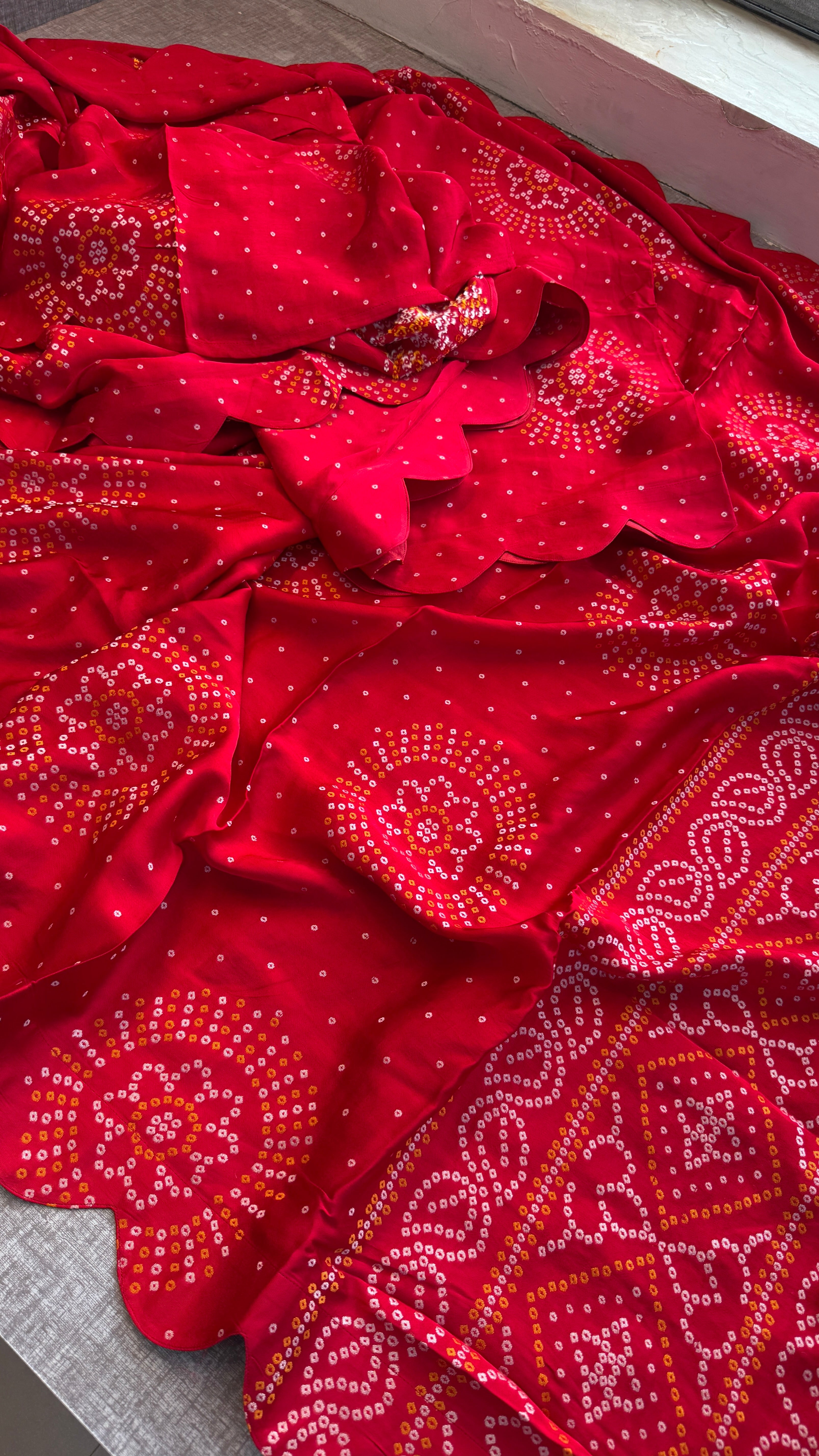 Pure Satin Silk Golden Bandhani weaving saree with lakdi patta