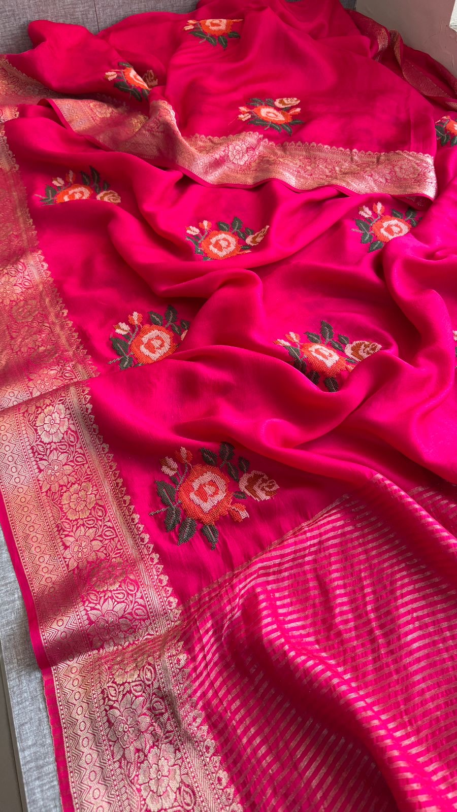 Elegant Soft Munga Silk Banarasi Saree with Multi-Thread Embroidery & Rich Zari Weaving