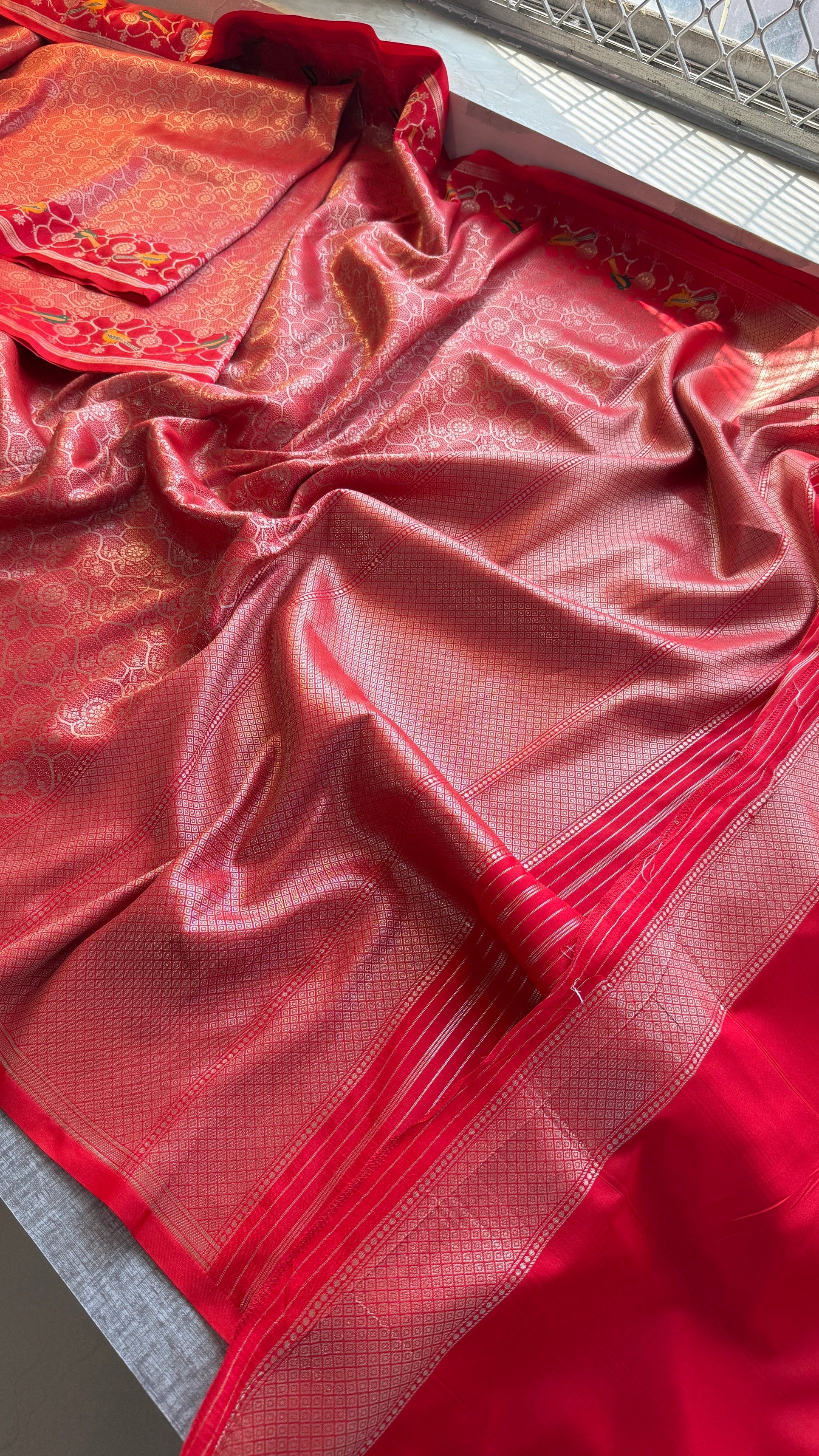 Soft Munga Silk Meena Banarasi Weaving Saree – Classic Royal Banarasi Elegance