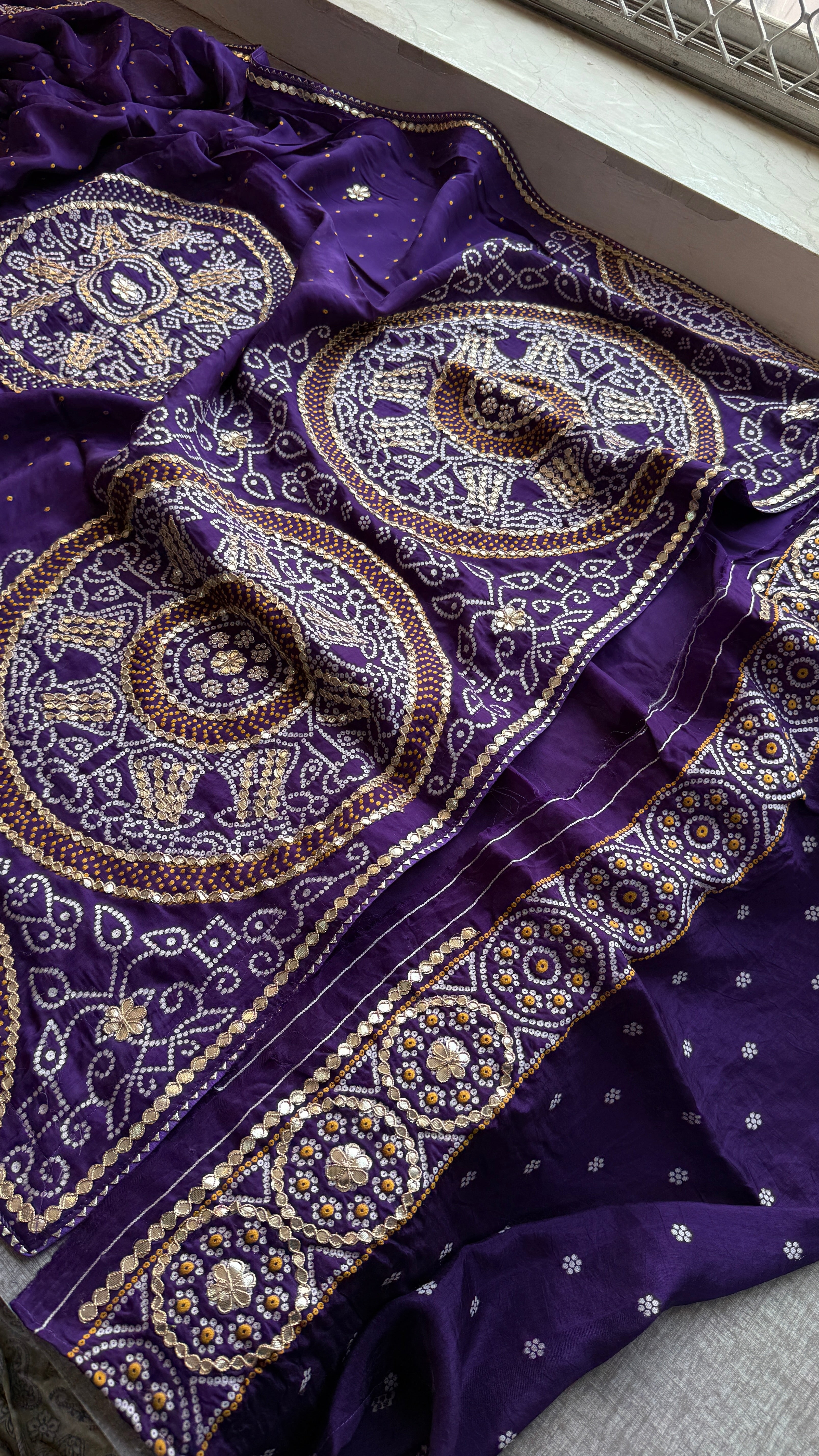 Satin silk bandhani