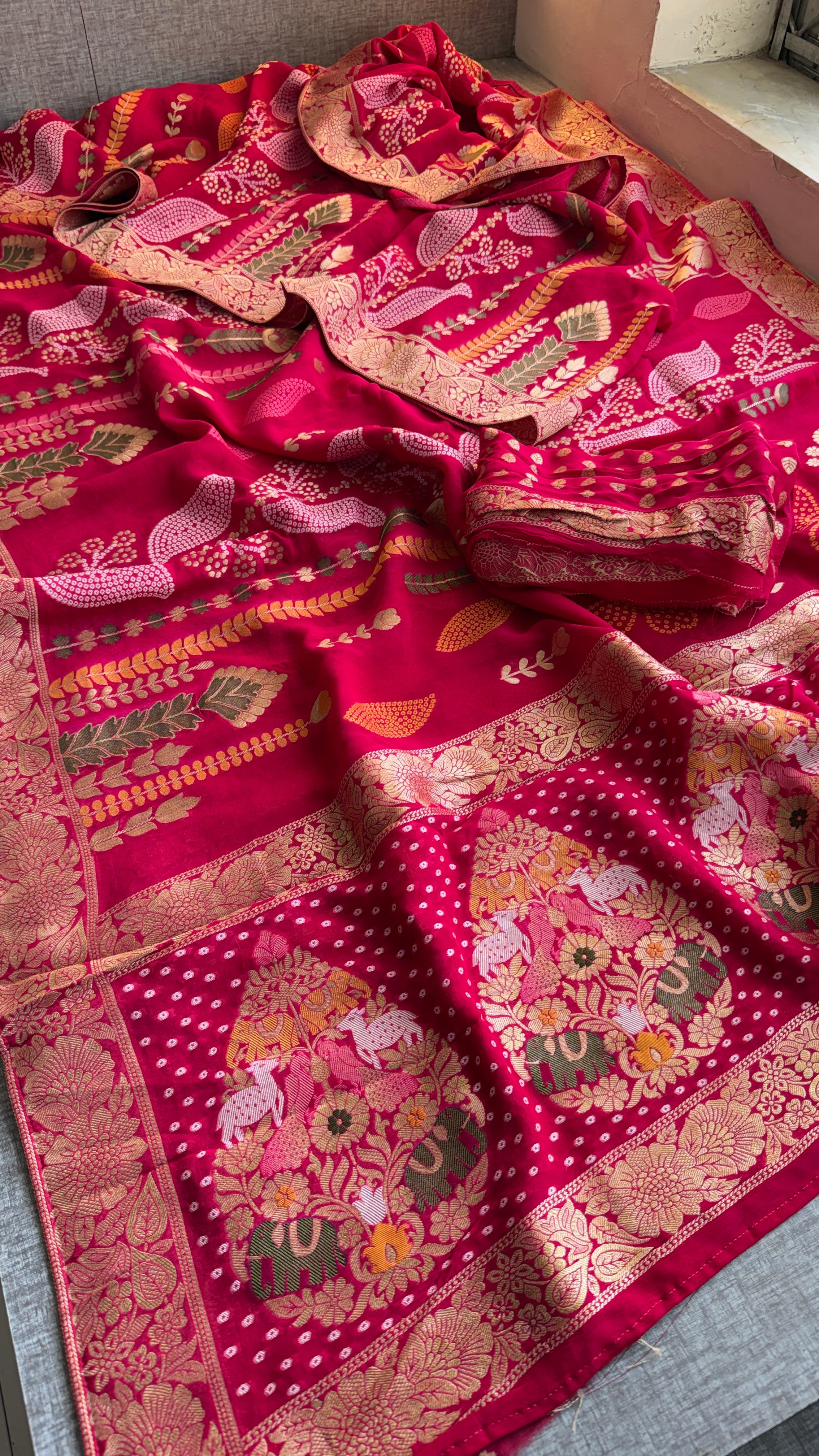 Stunning Magenta Pink Banarasi Soft Georgette Saree – Traditional Zari & Festive Special