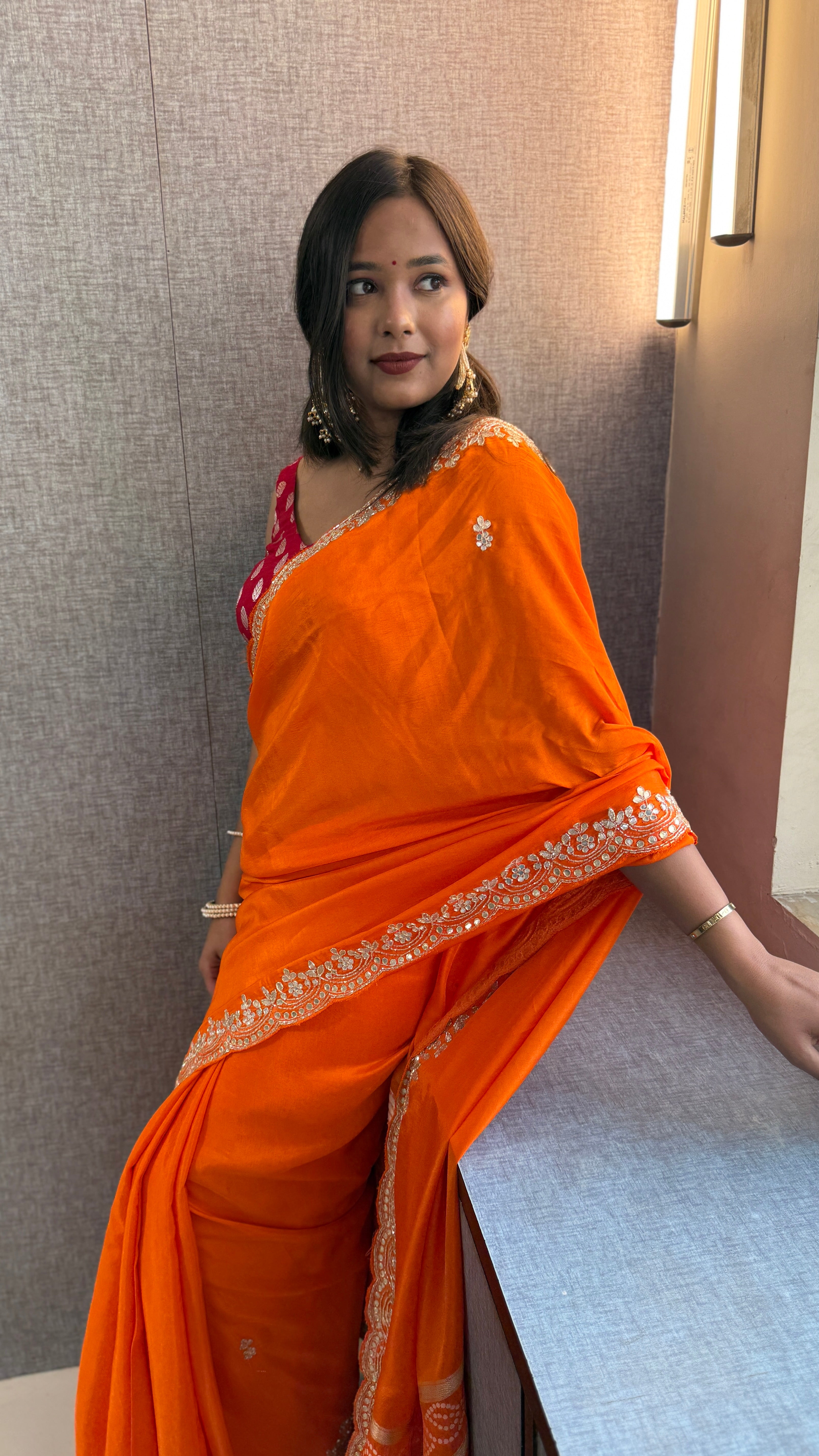 Pure munga silk saree with bandhej pallu