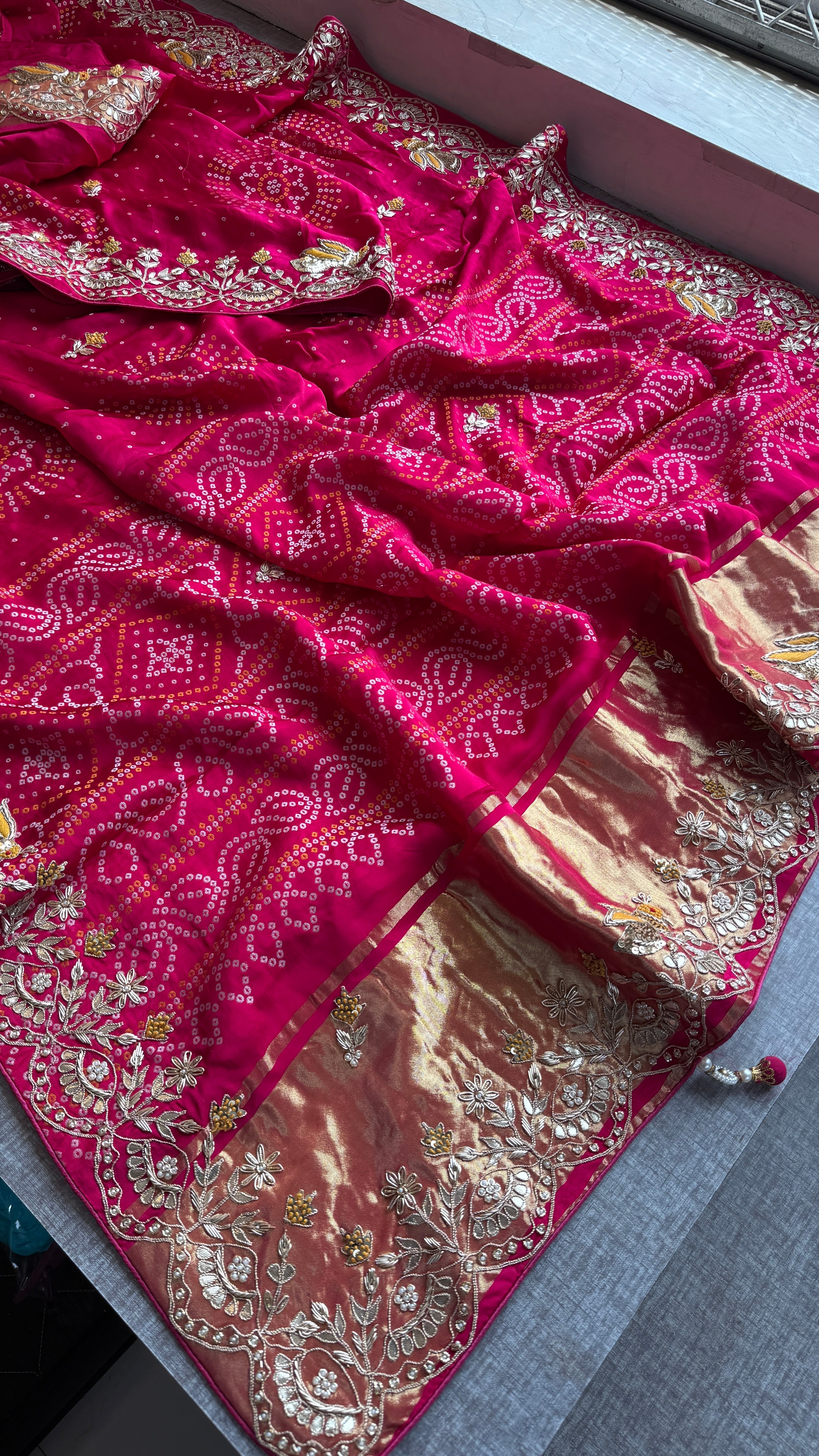 Pure gajji silk lakdi patta Gotapatti saree