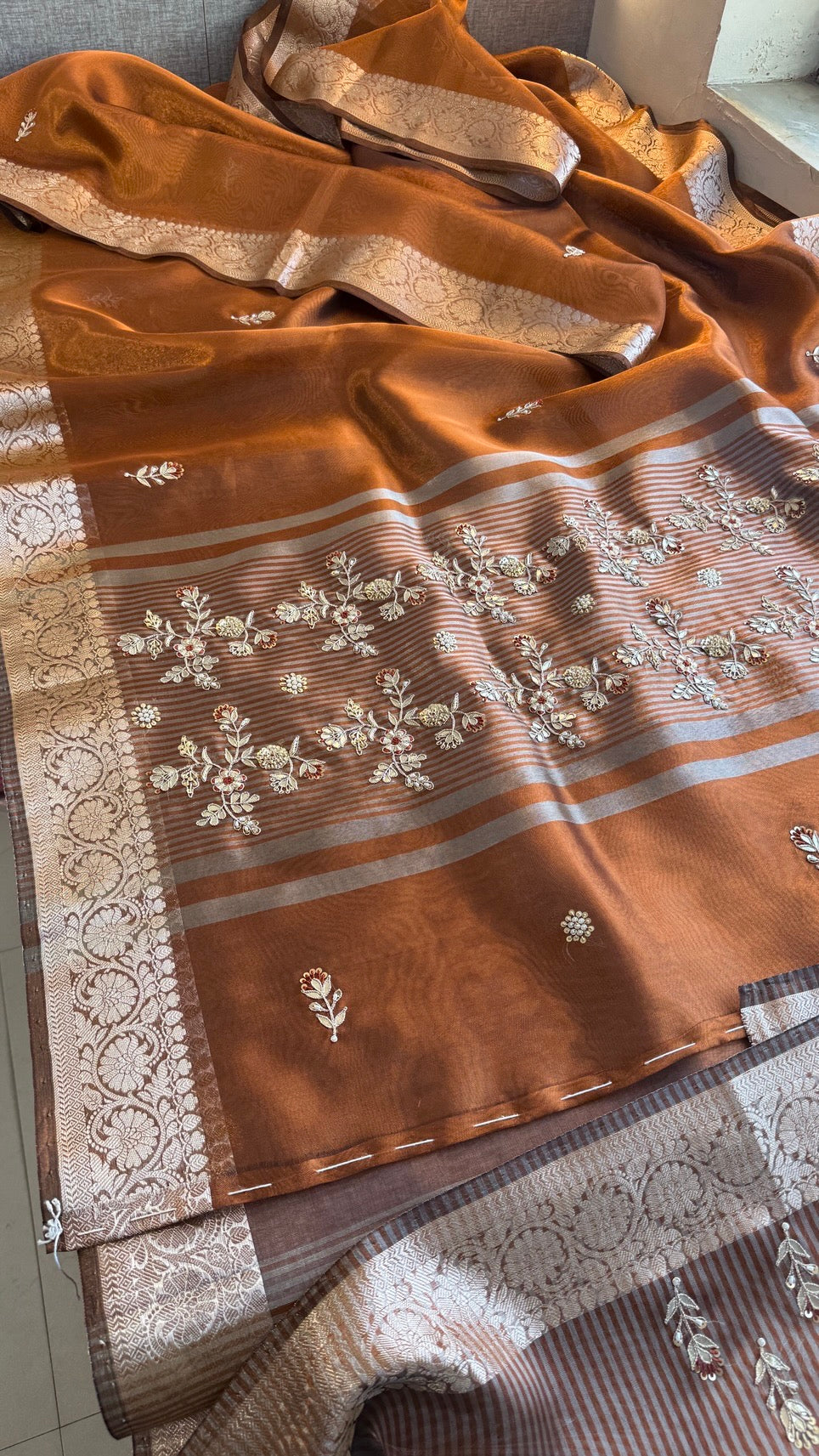 Pure Soft Silk Banarasi Weaving Saree with Zardozi Gotapatti & Pearl Sequins Pallu