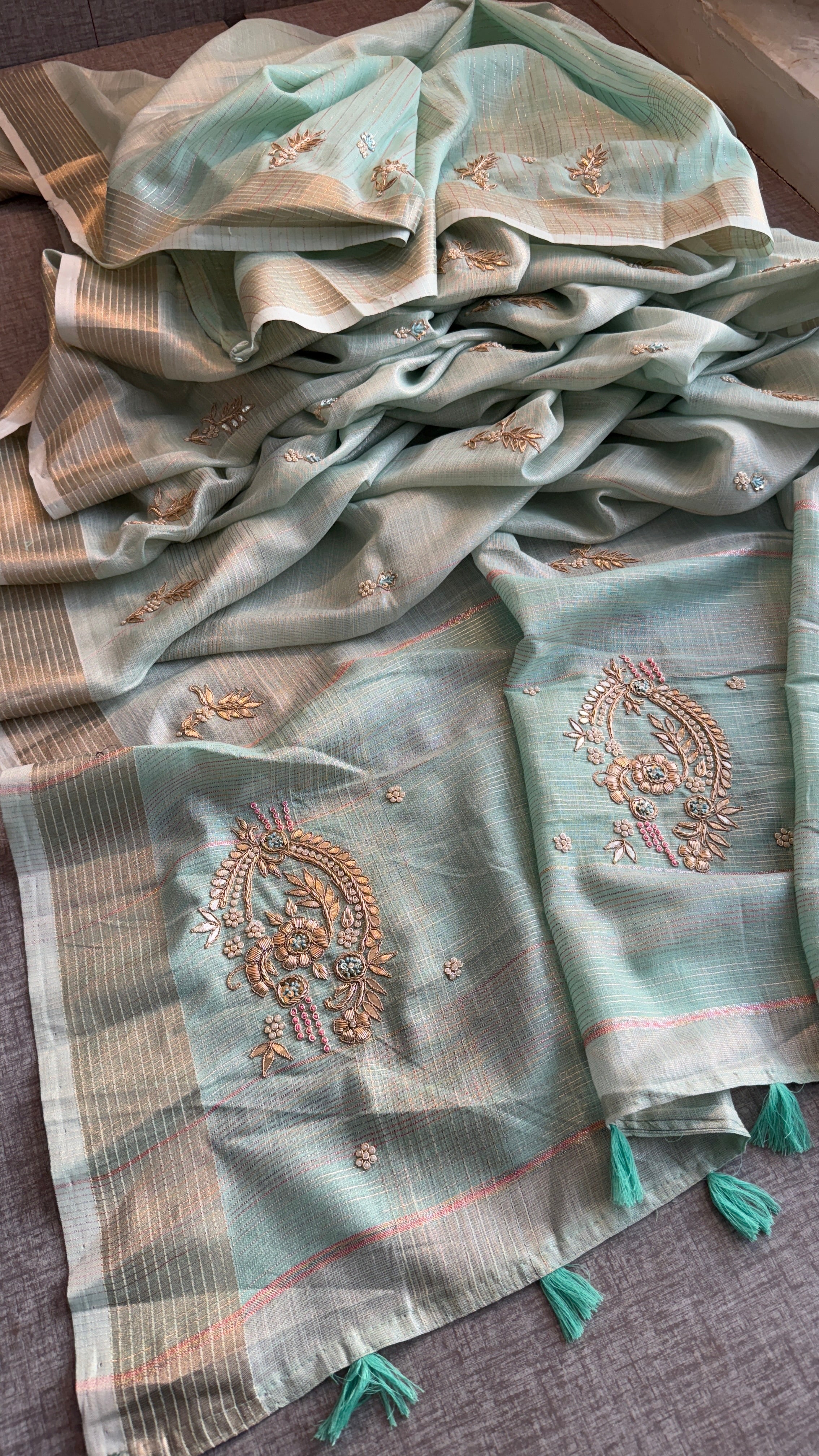 Pure tissue linen with banarasi weaving