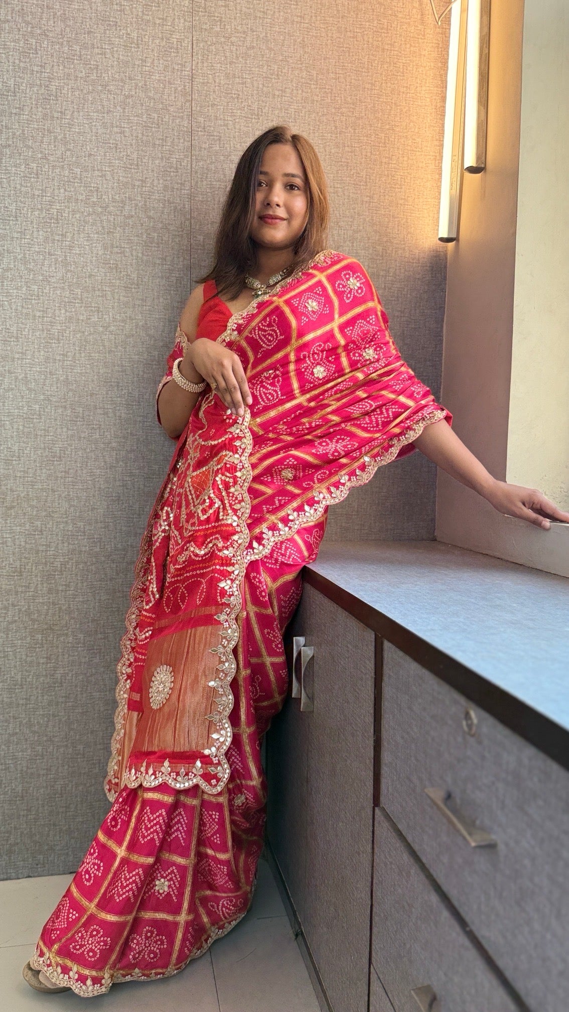 Pure Gajji Silk Lakdi Patta Bandhani Saree with Gotapatti, Pearl Sequins & Scallop Border