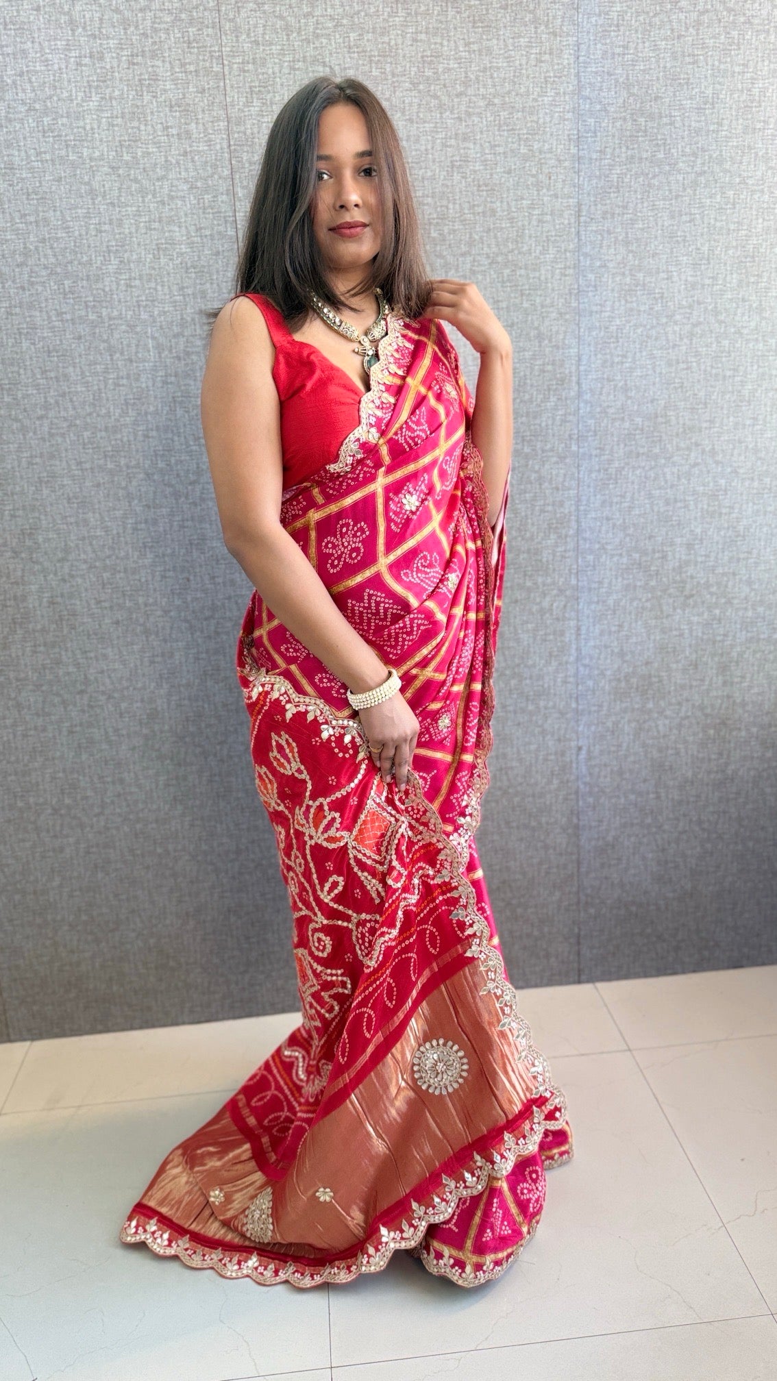 Pure Gajji Silk Lakdi Patta Bandhani Saree with Gotapatti, Pearl Sequins & Scallop Border