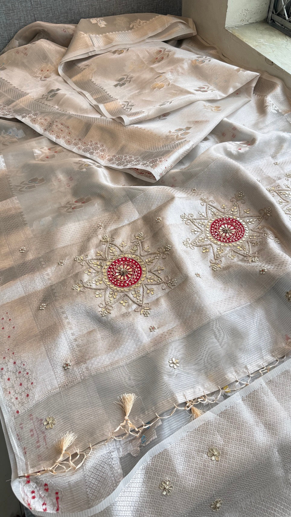 Pure Soft Tissue Silk Banarasi Weaving Saree with Heavy Zardozi & Gotapatti Work