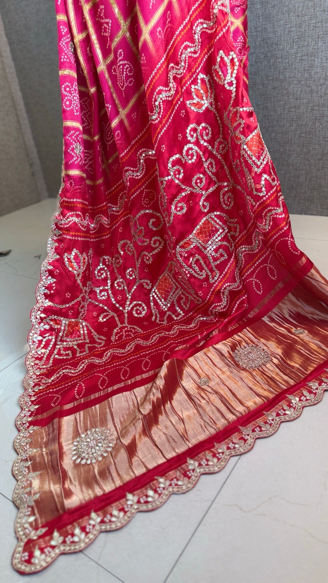 Pure Gajji Silk Lakdi Patta Bandhani Saree with Gotapatti, Pearl Sequins & Scallop Border