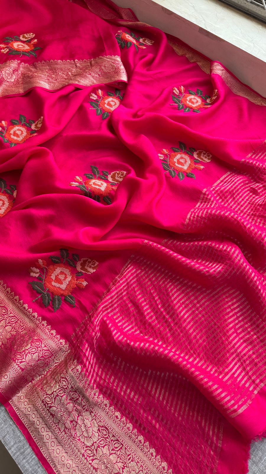 Elegant Soft Munga Silk Banarasi Saree with Multi-Thread Embroidery & Rich Zari Weaving