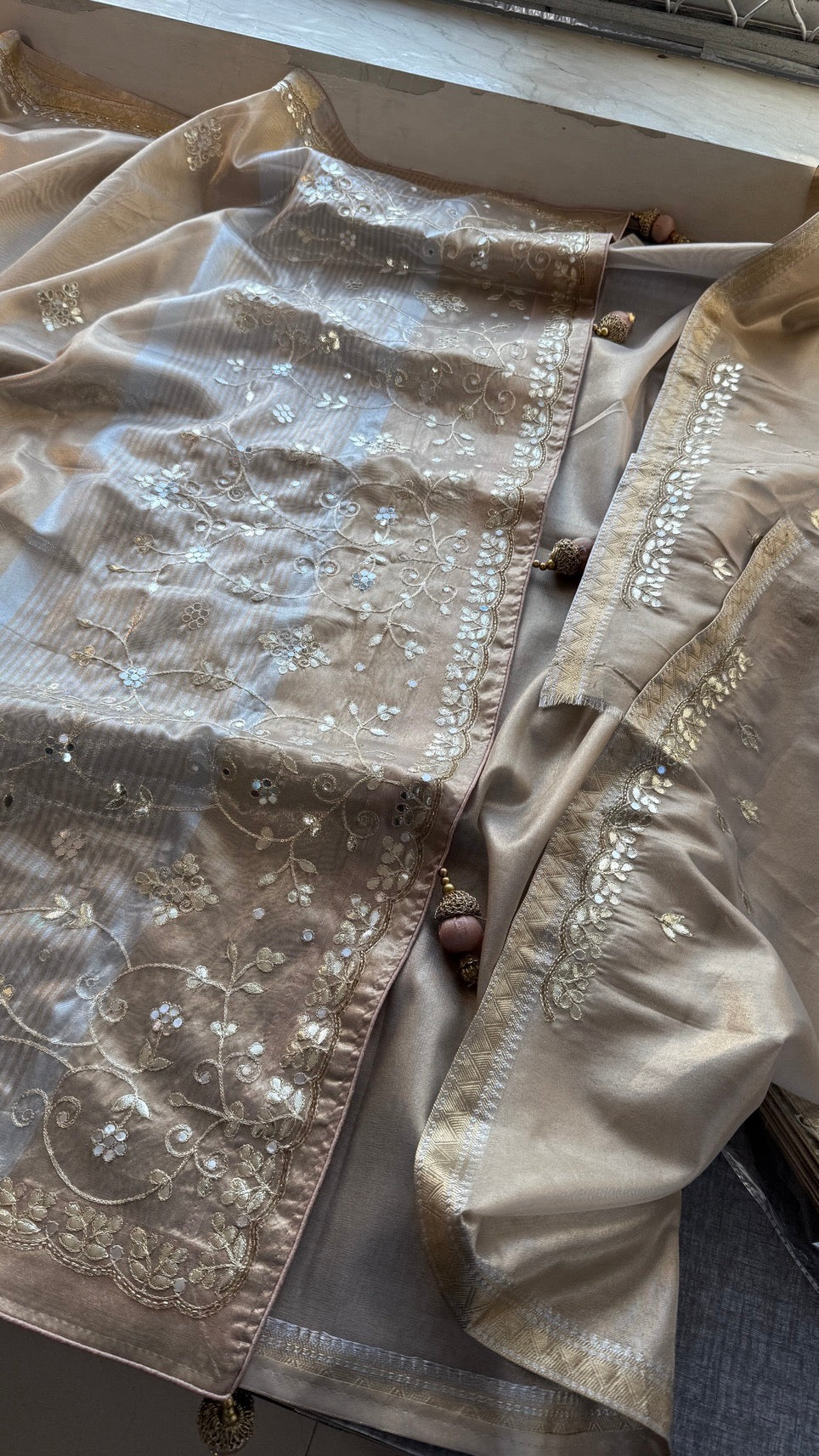 Pure Soft Tissue Silk Banarasi Weaving Saree with Gotapatti & Kutdana Handwork