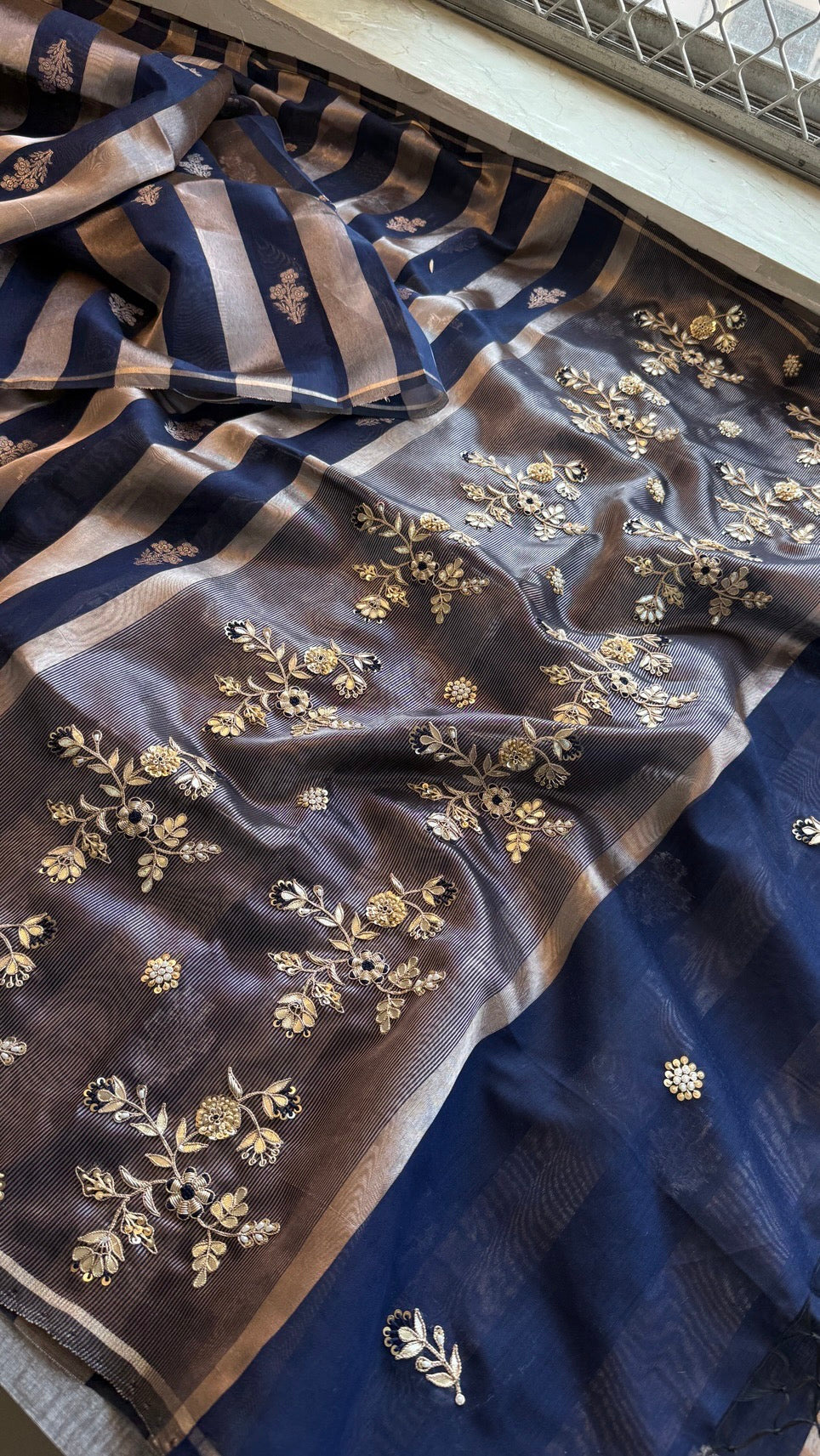 Pure Soft Silk Banarasi Weaving Saree with Zardozi Gotapatti & Pearl Sequins Pallu