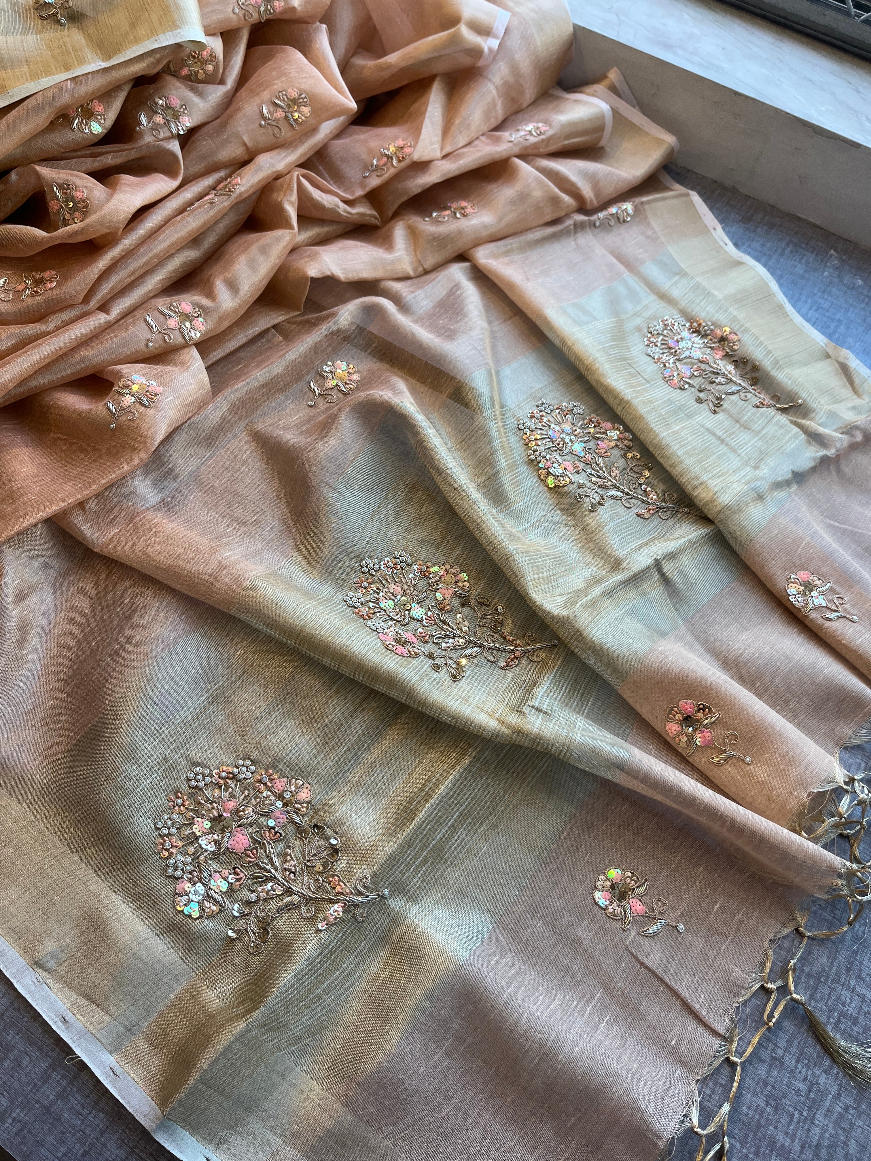 Pure Tissue Linen Silk Saree