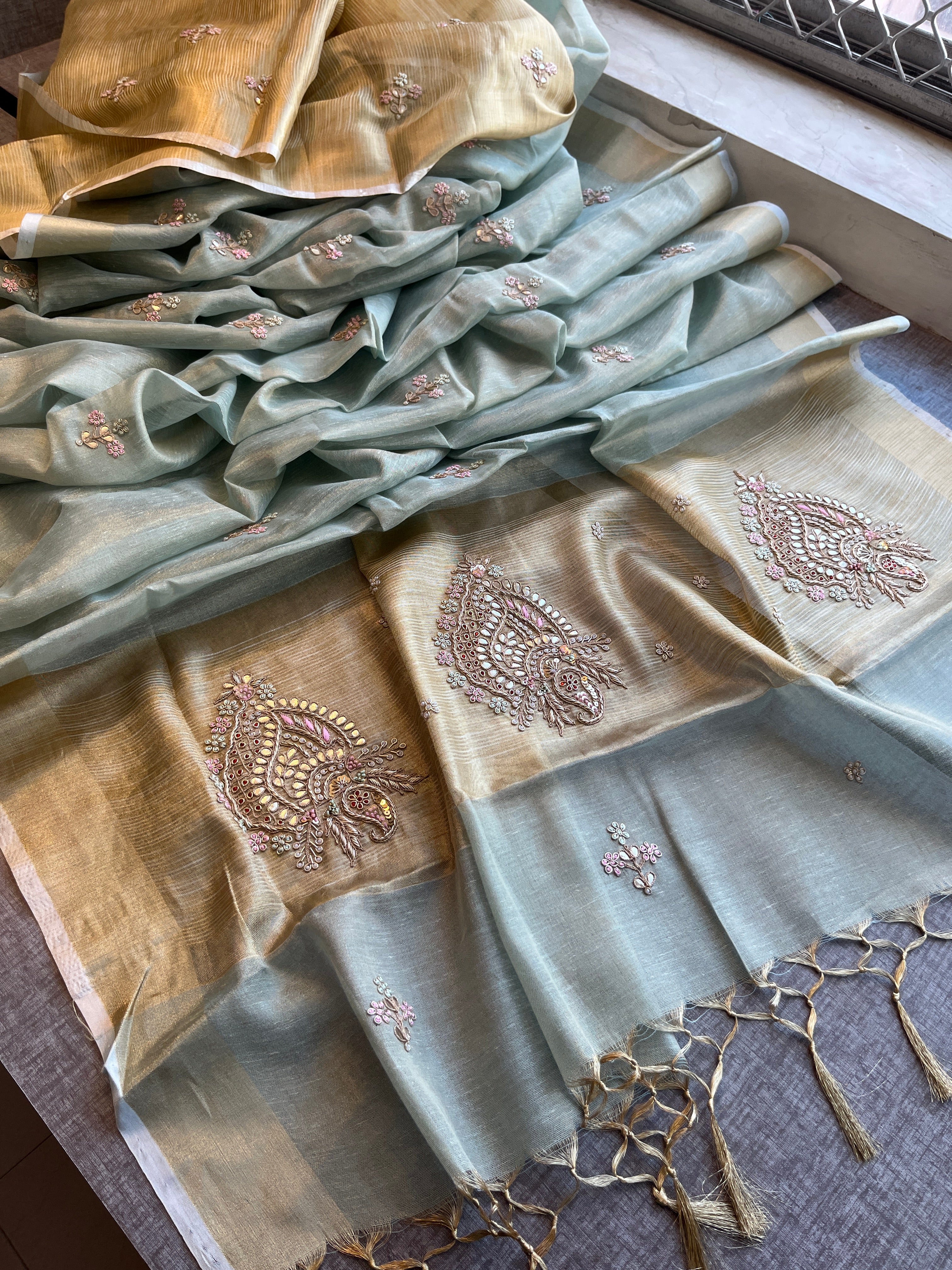 Pure Tissue Linen Silk Saree
