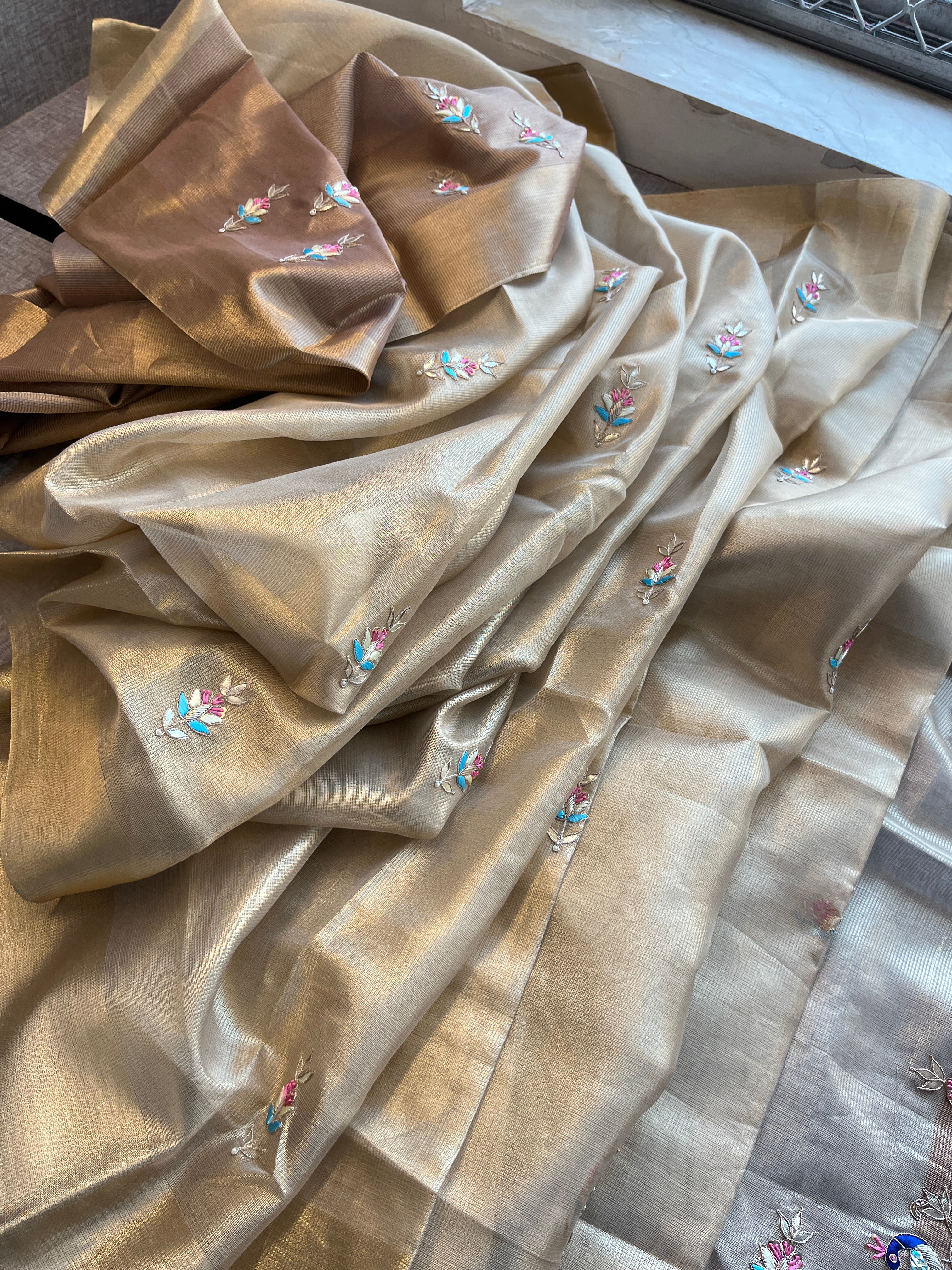 Tissue Linen Silk Saree
