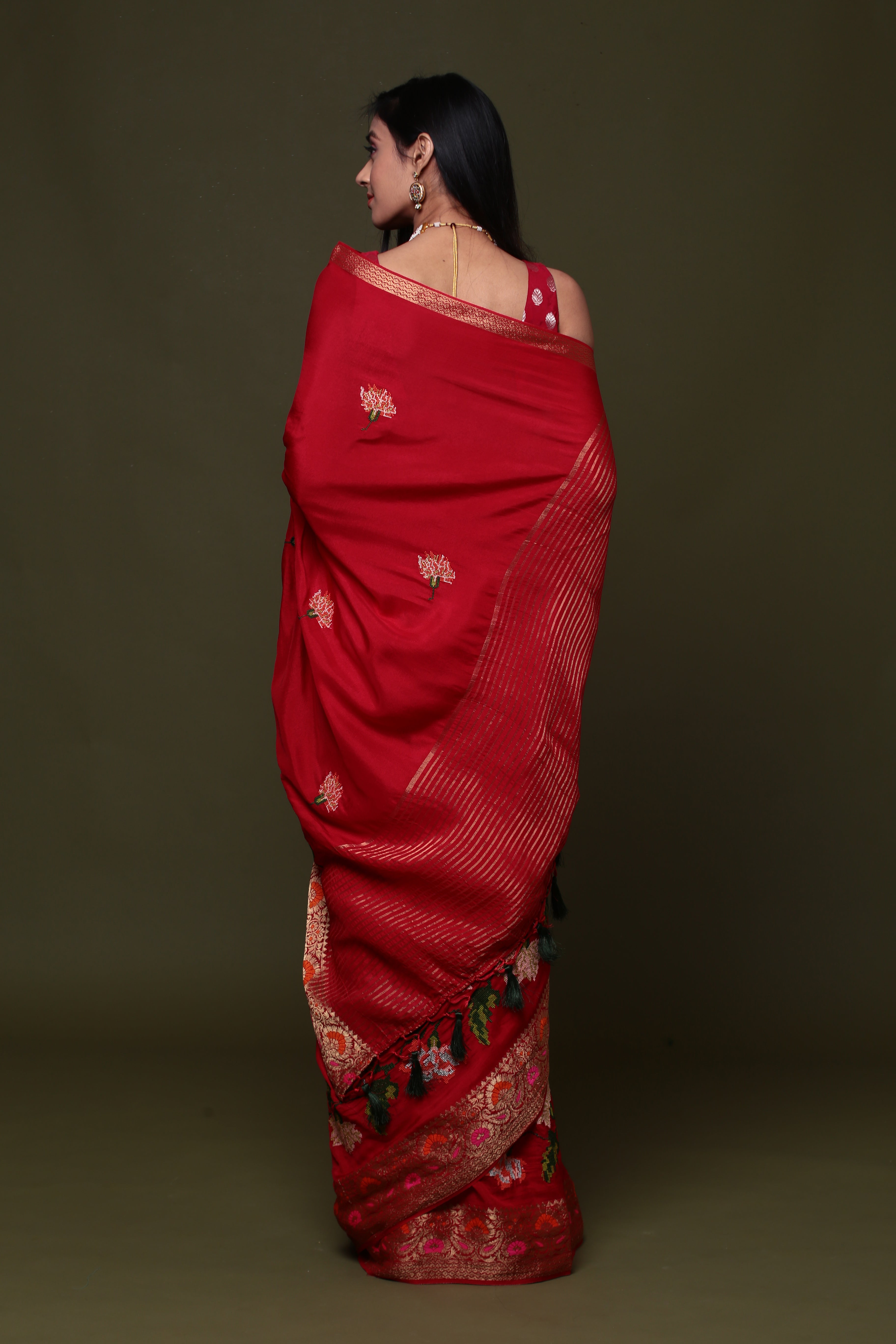 Red Pure Munga Silk  Embroidered  Saree